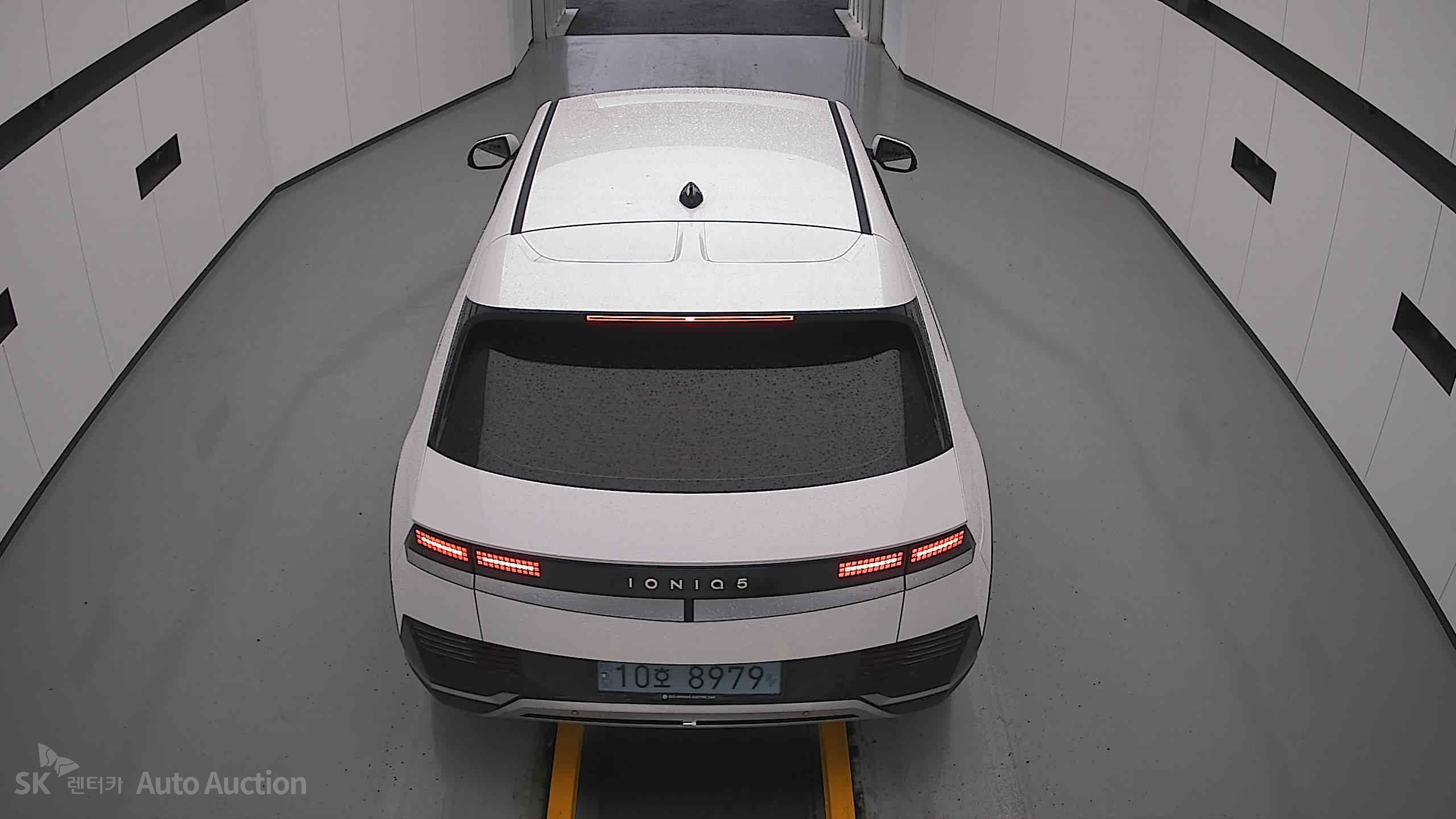 2022 - hyundai ioniq