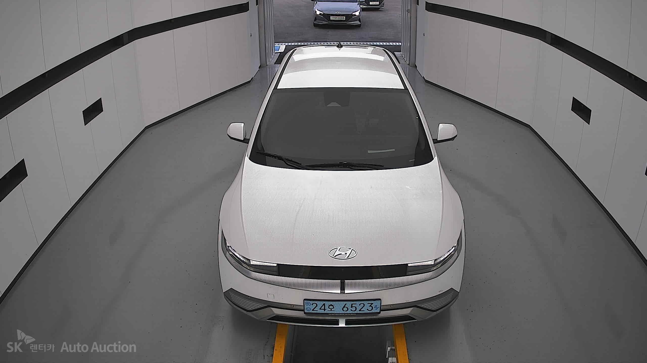 2022 - hyundai ioniq