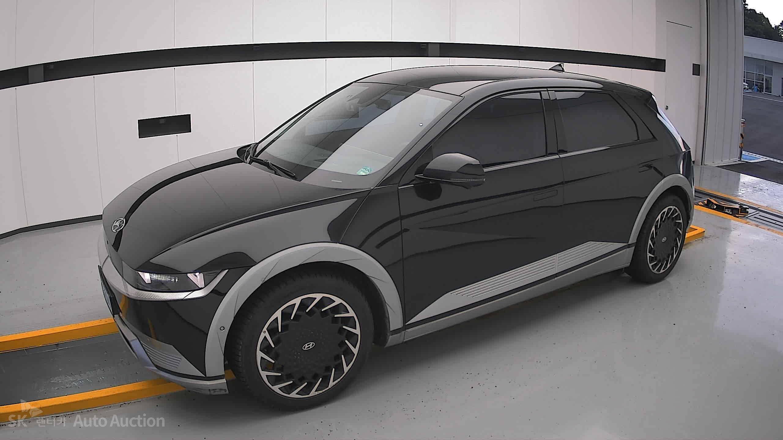 2022 - hyundai ioniq