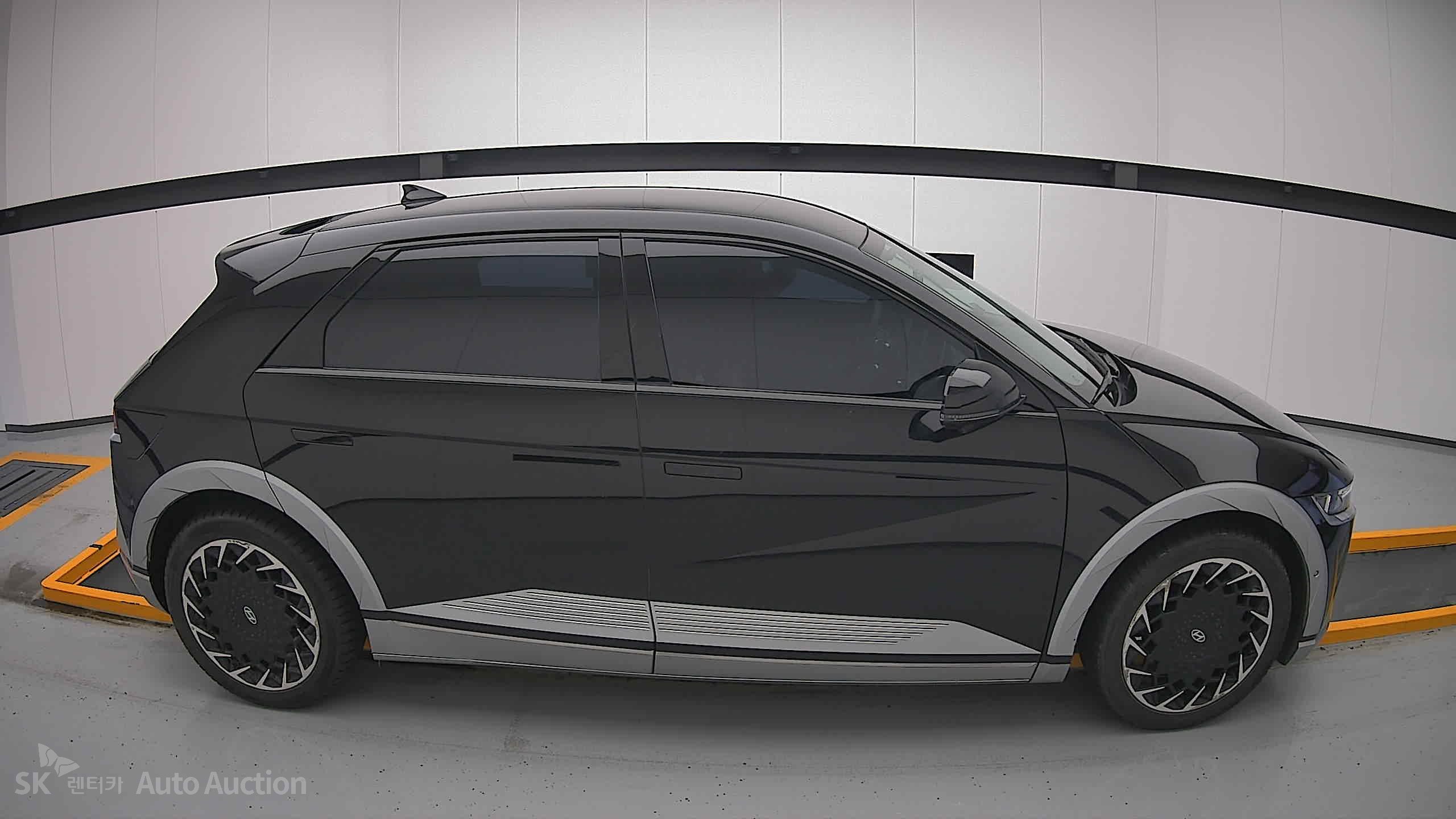 2022 - hyundai ioniq