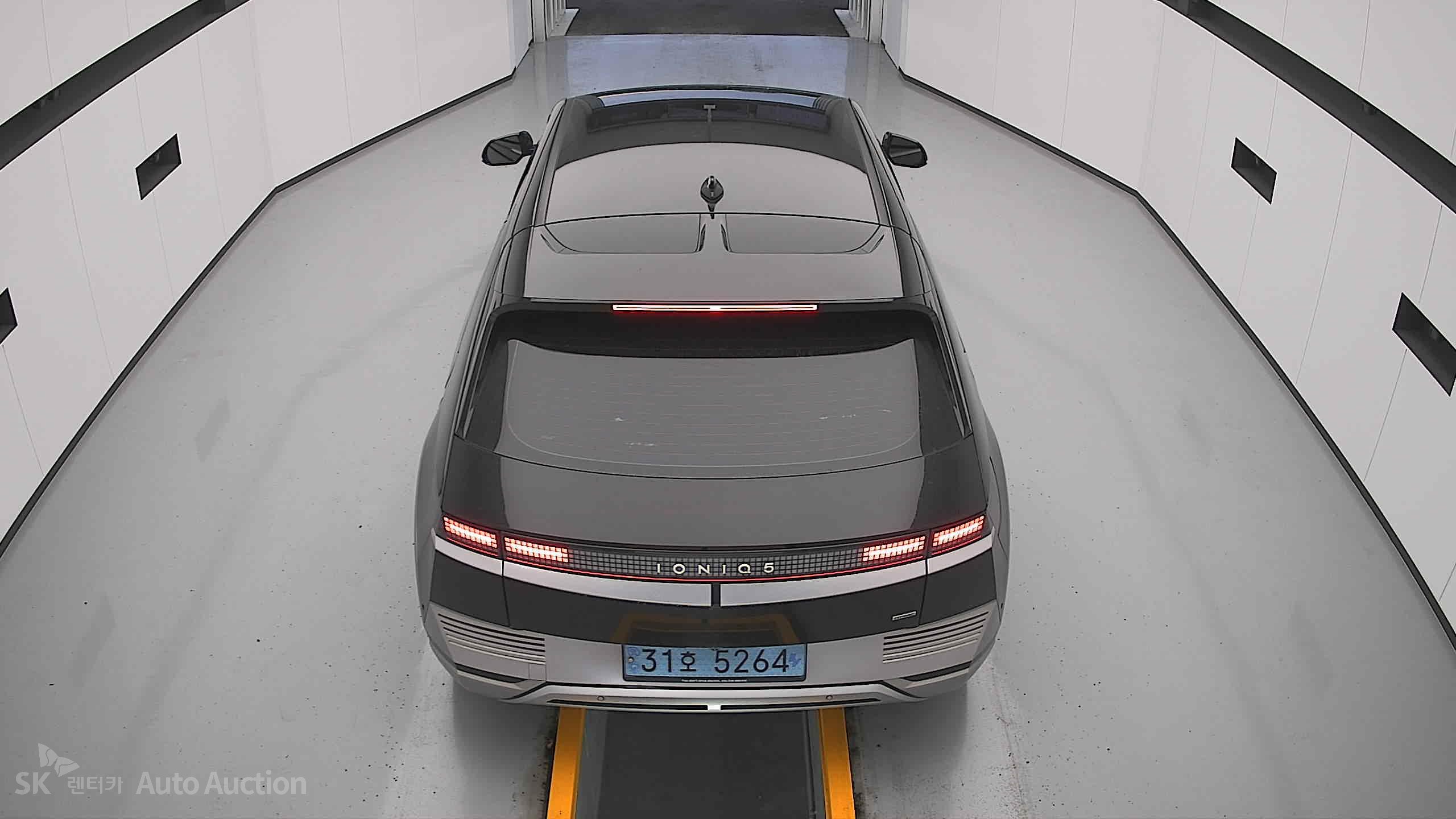 2022 - hyundai ioniq