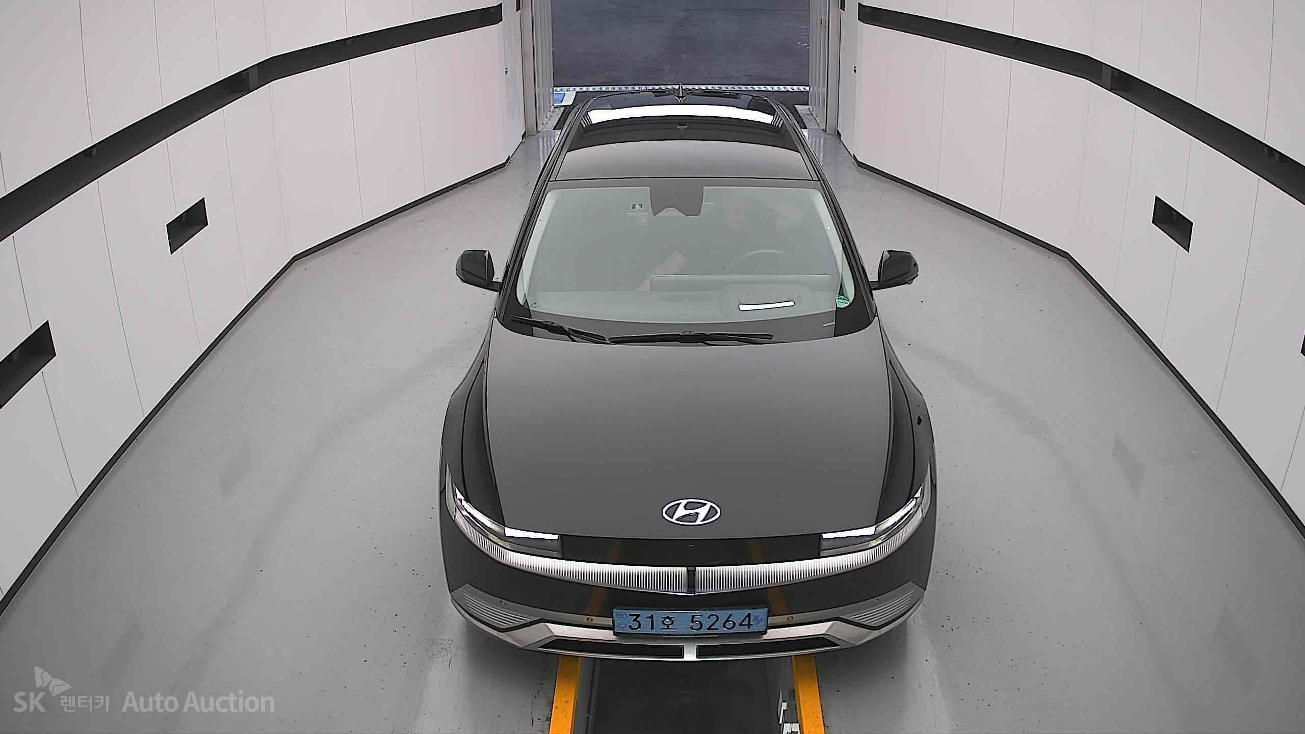 2022 - hyundai ioniq