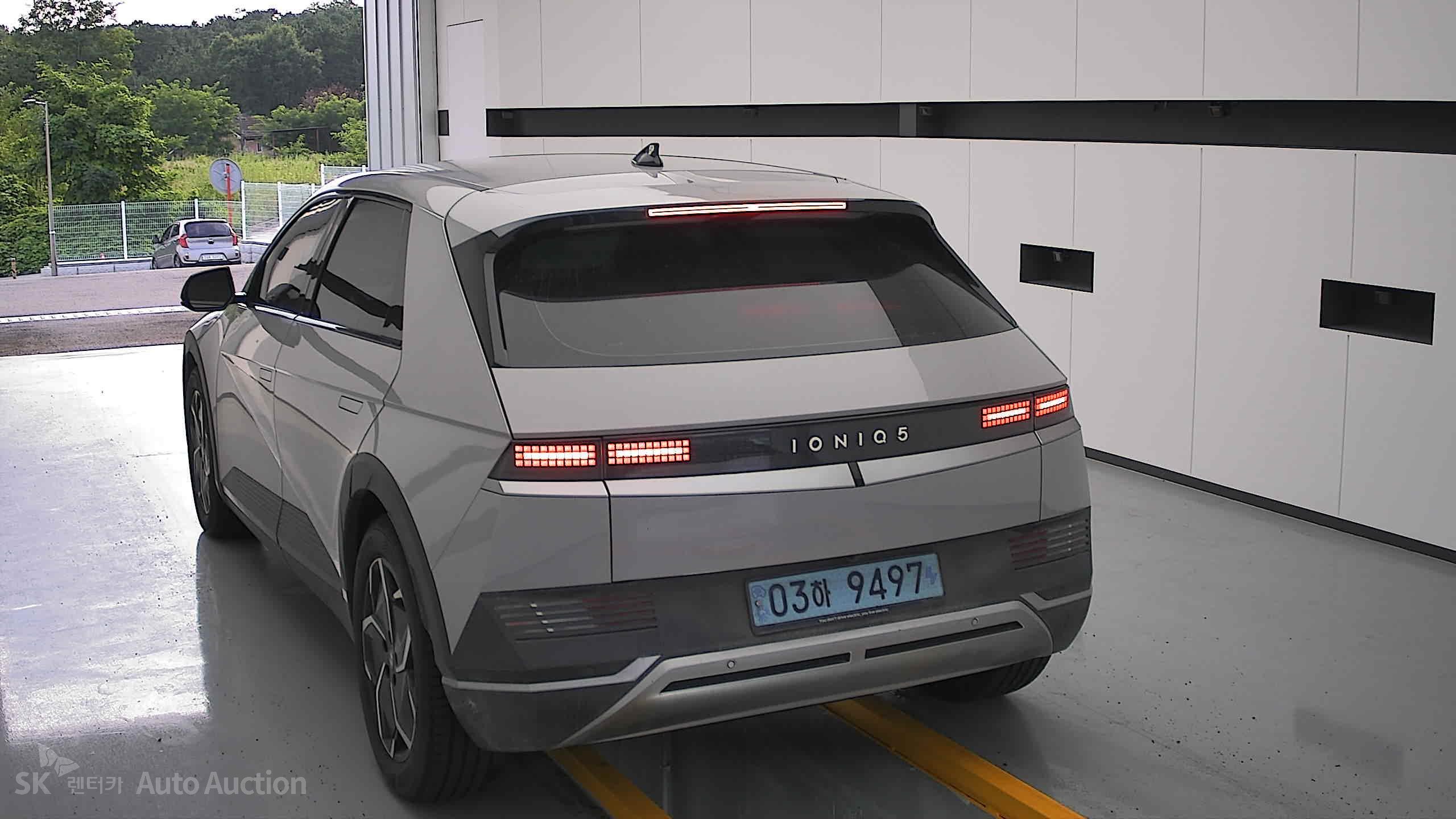 2023 - hyundai ioniq