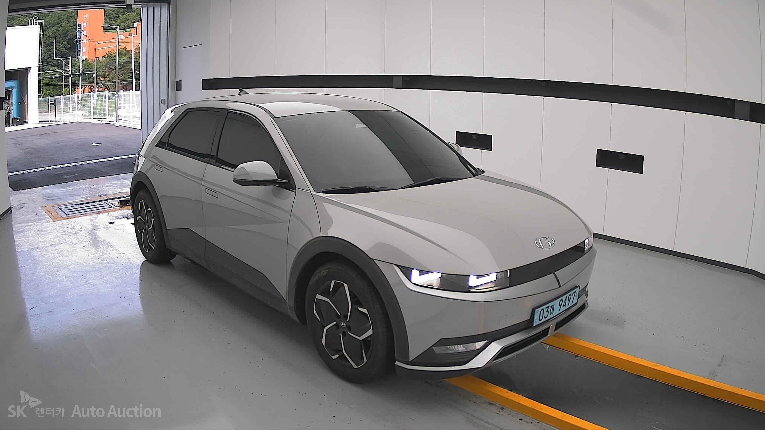 2023 - hyundai ioniq