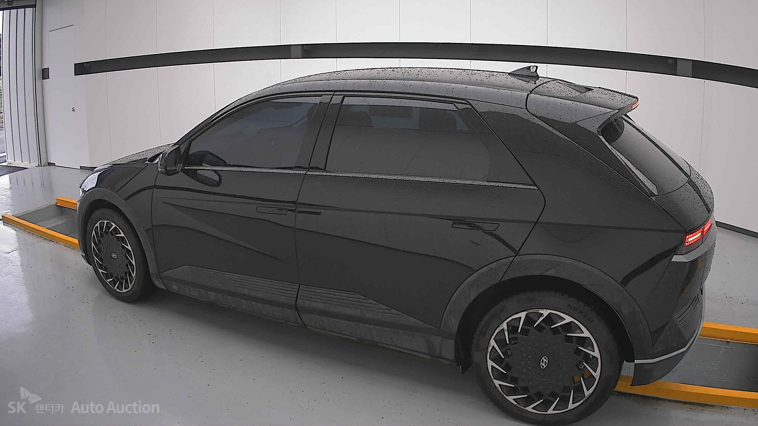 2023 - hyundai ioniq
