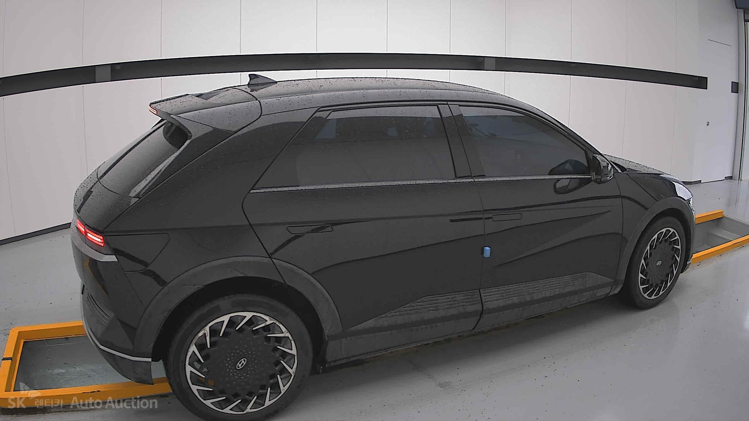 2023 - hyundai ioniq