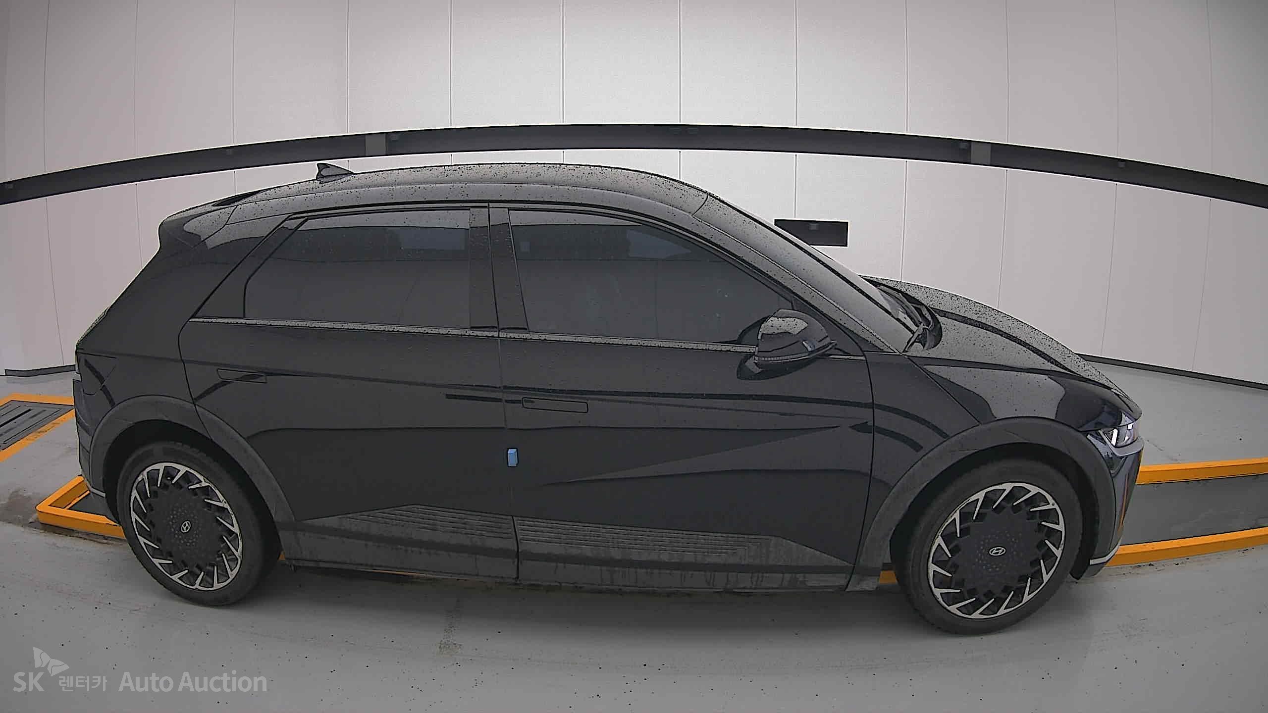 2023 - hyundai ioniq