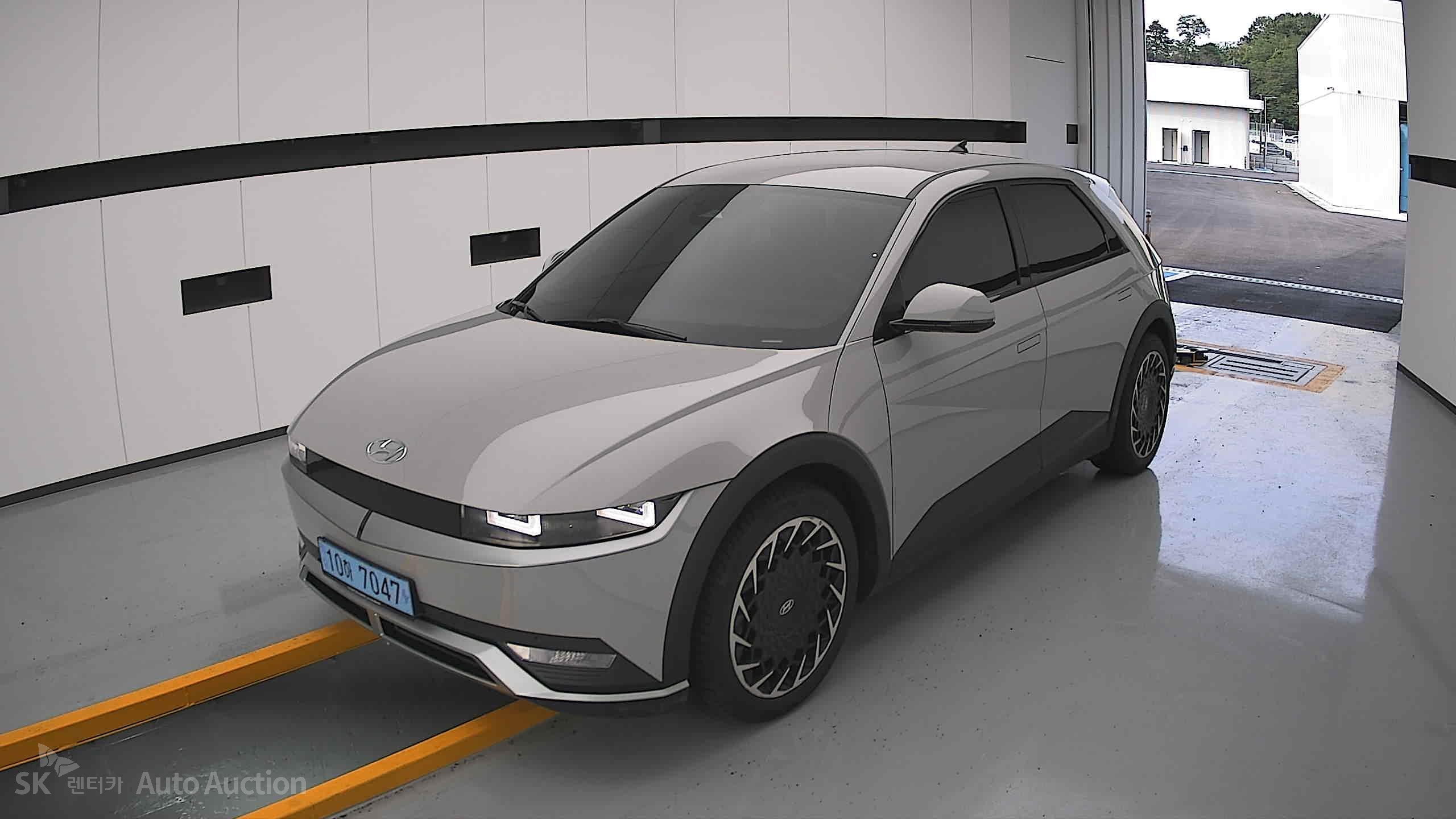 2023 - hyundai ioniq