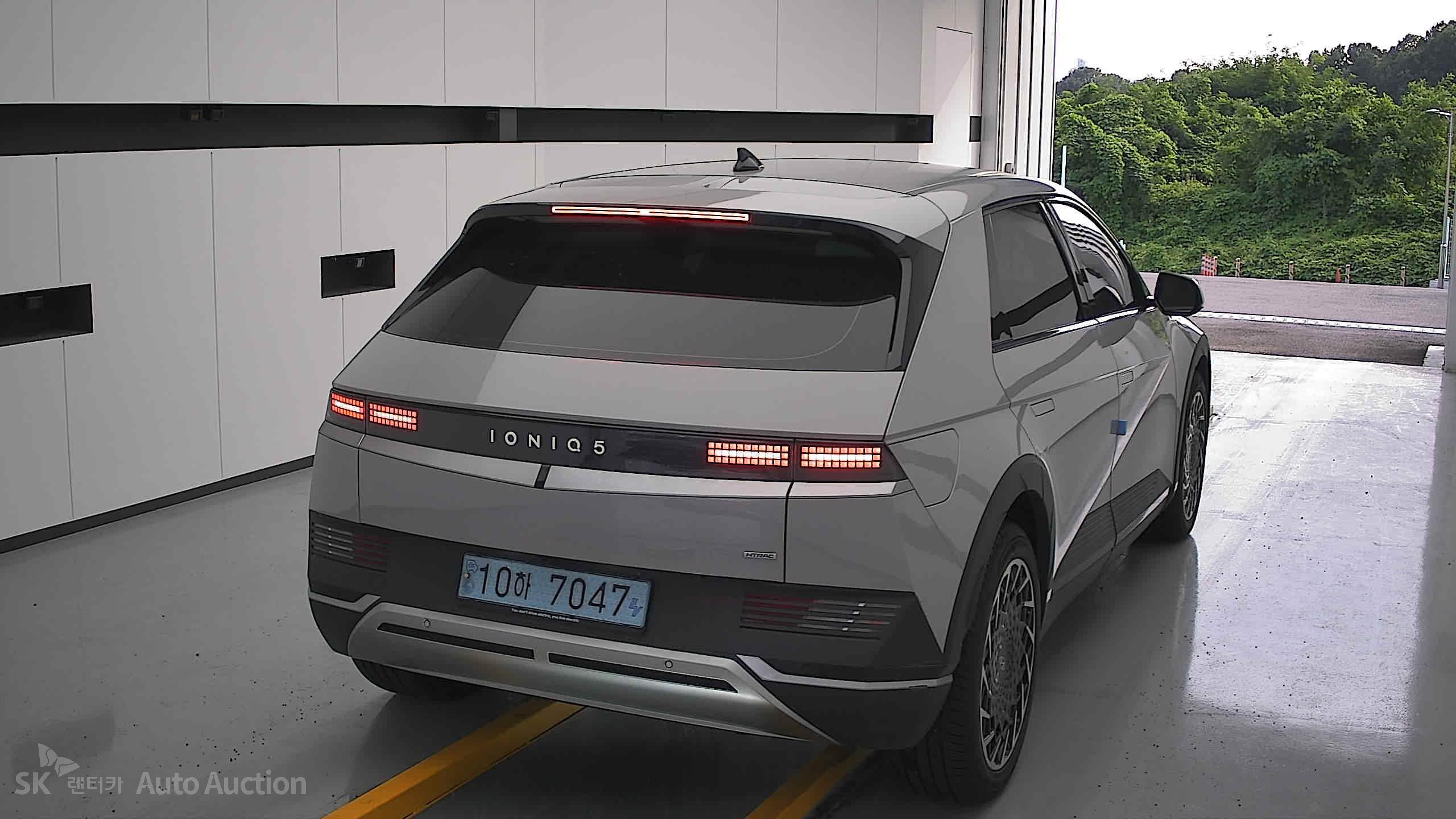 2023 - hyundai ioniq