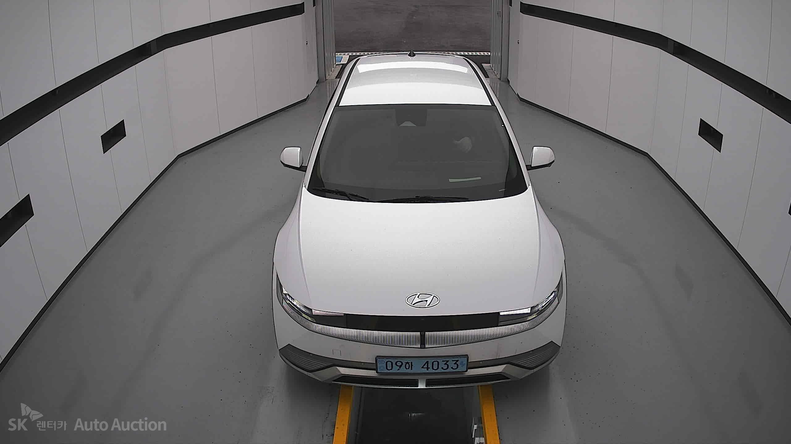 2023 - hyundai ioniq