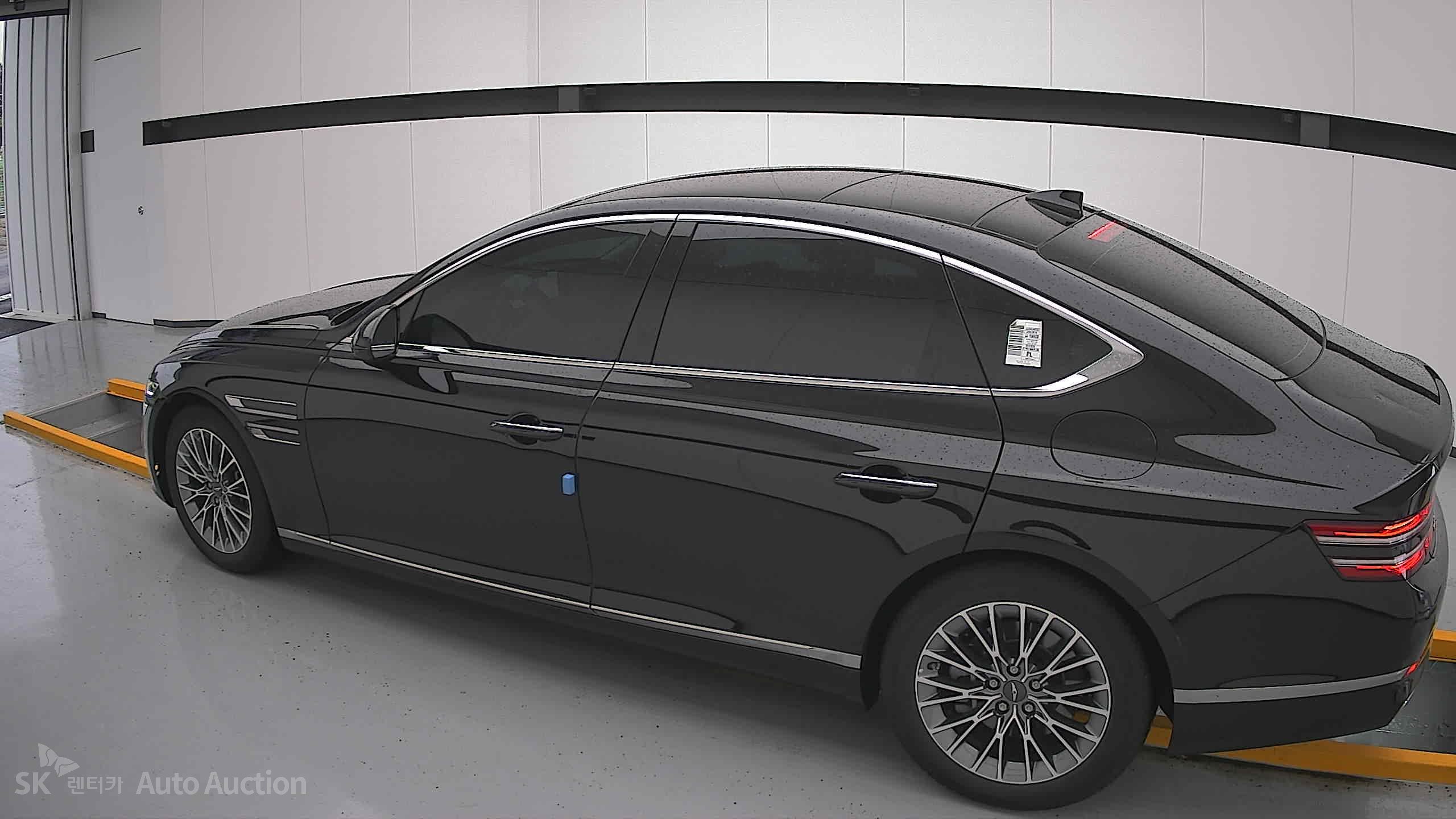 2022 - genesis g80