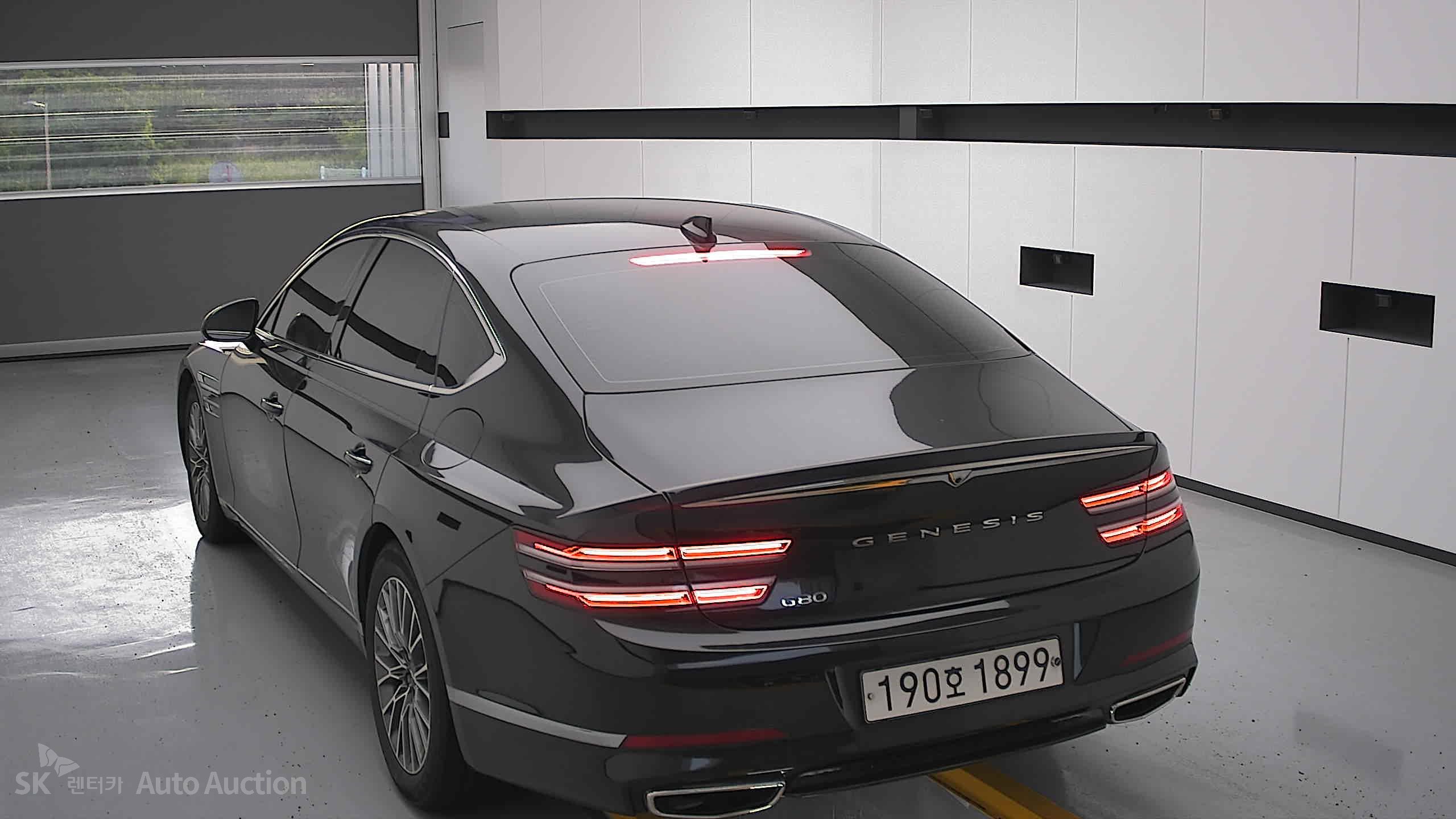 2022 - genesis g80