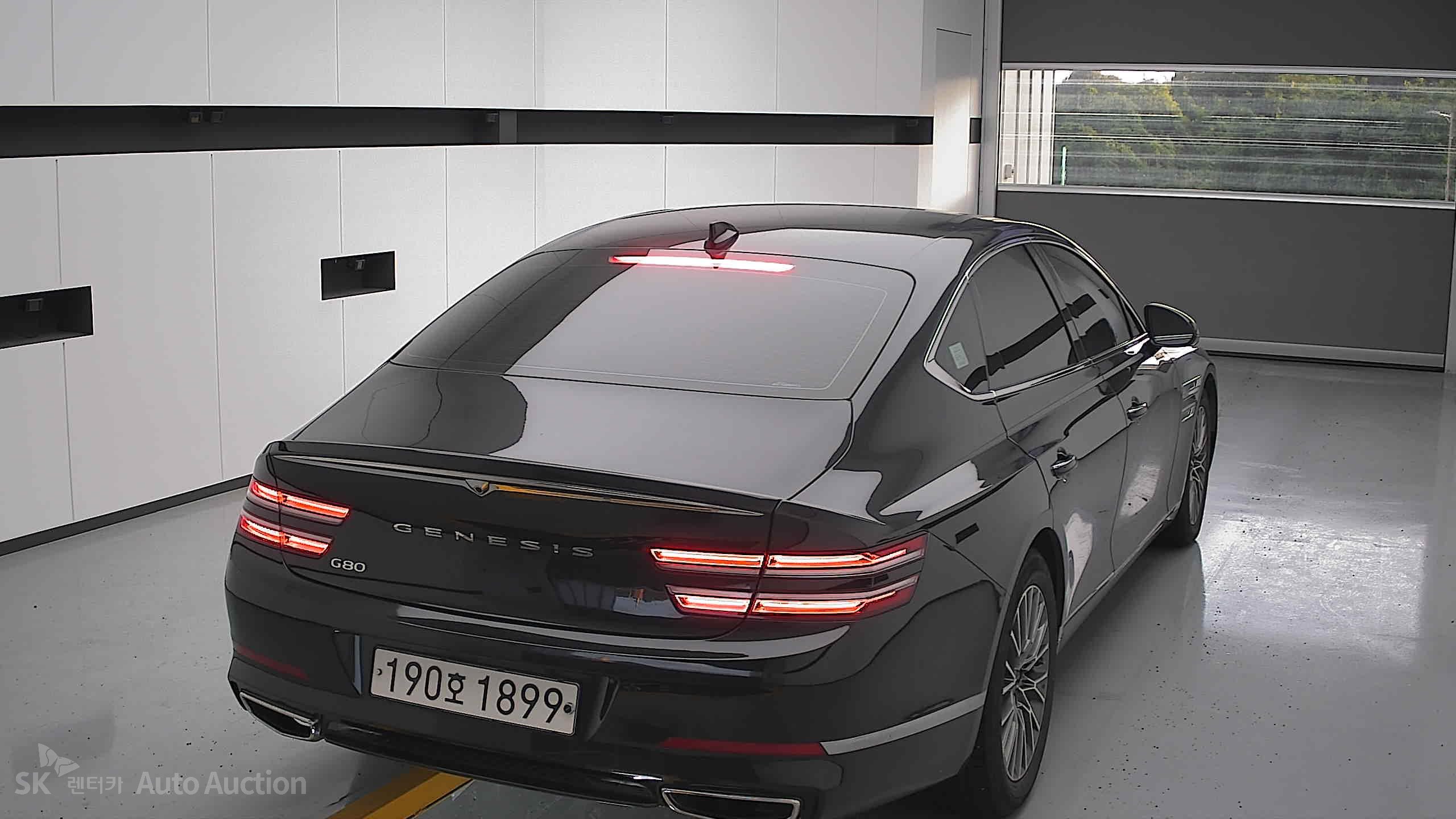 2022 - genesis g80
