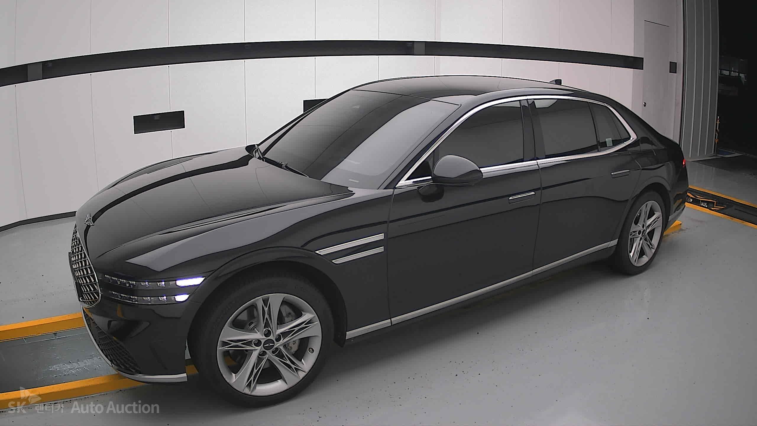 2022 - genesis g90