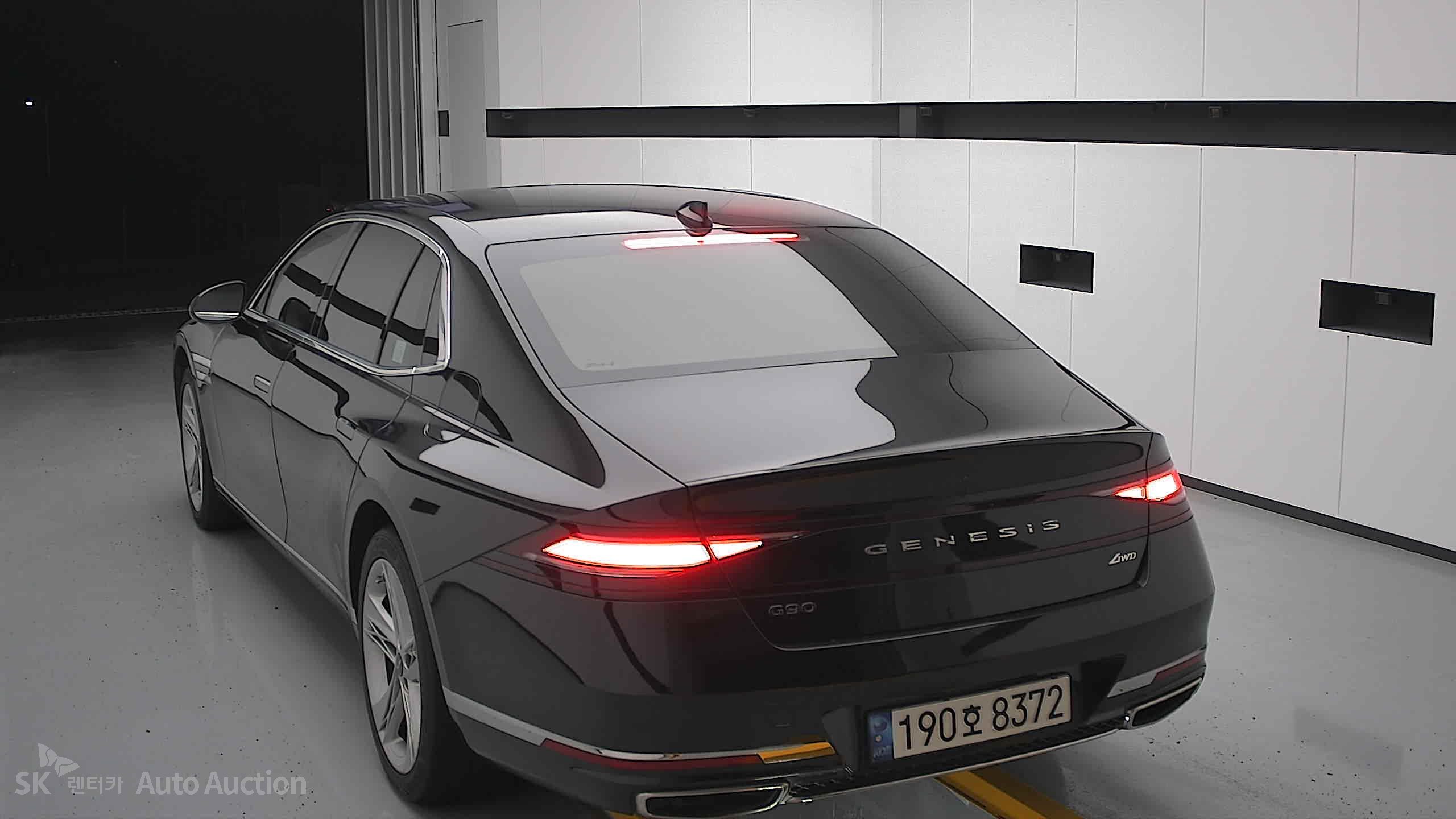 2022 - genesis g90
