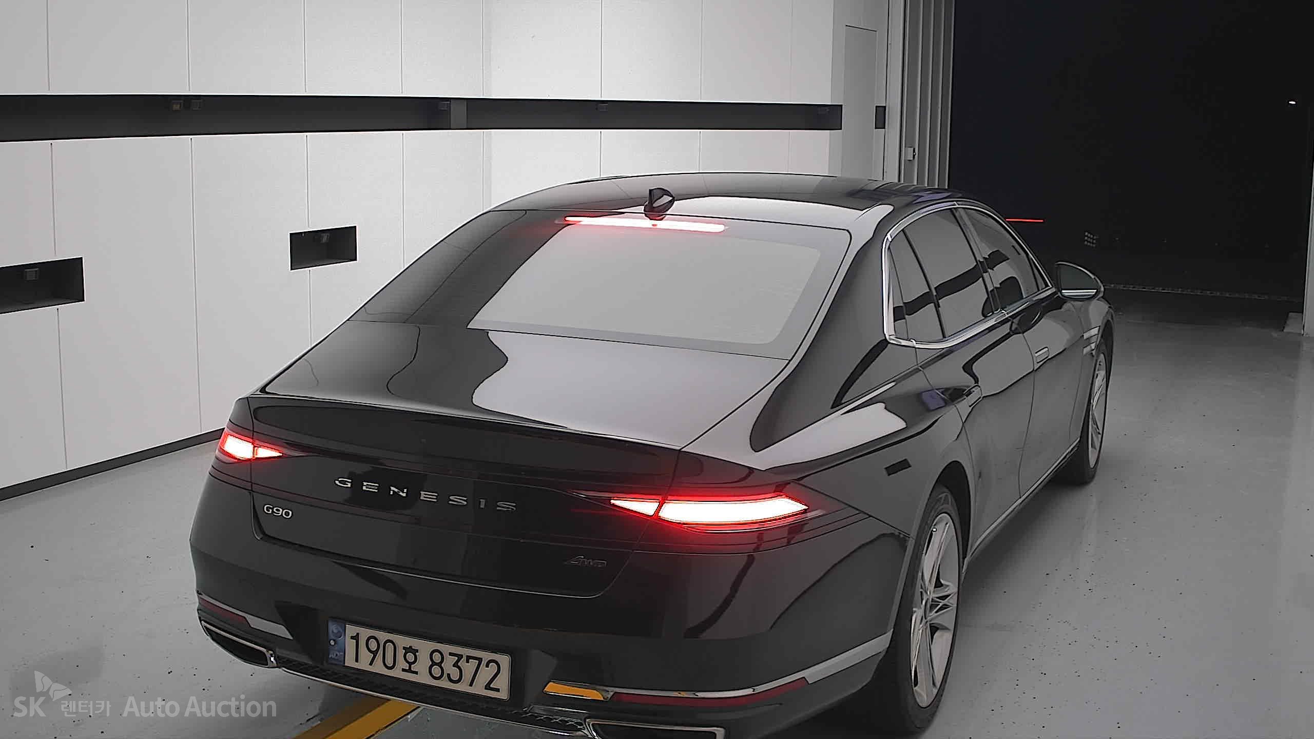 2022 - genesis g90