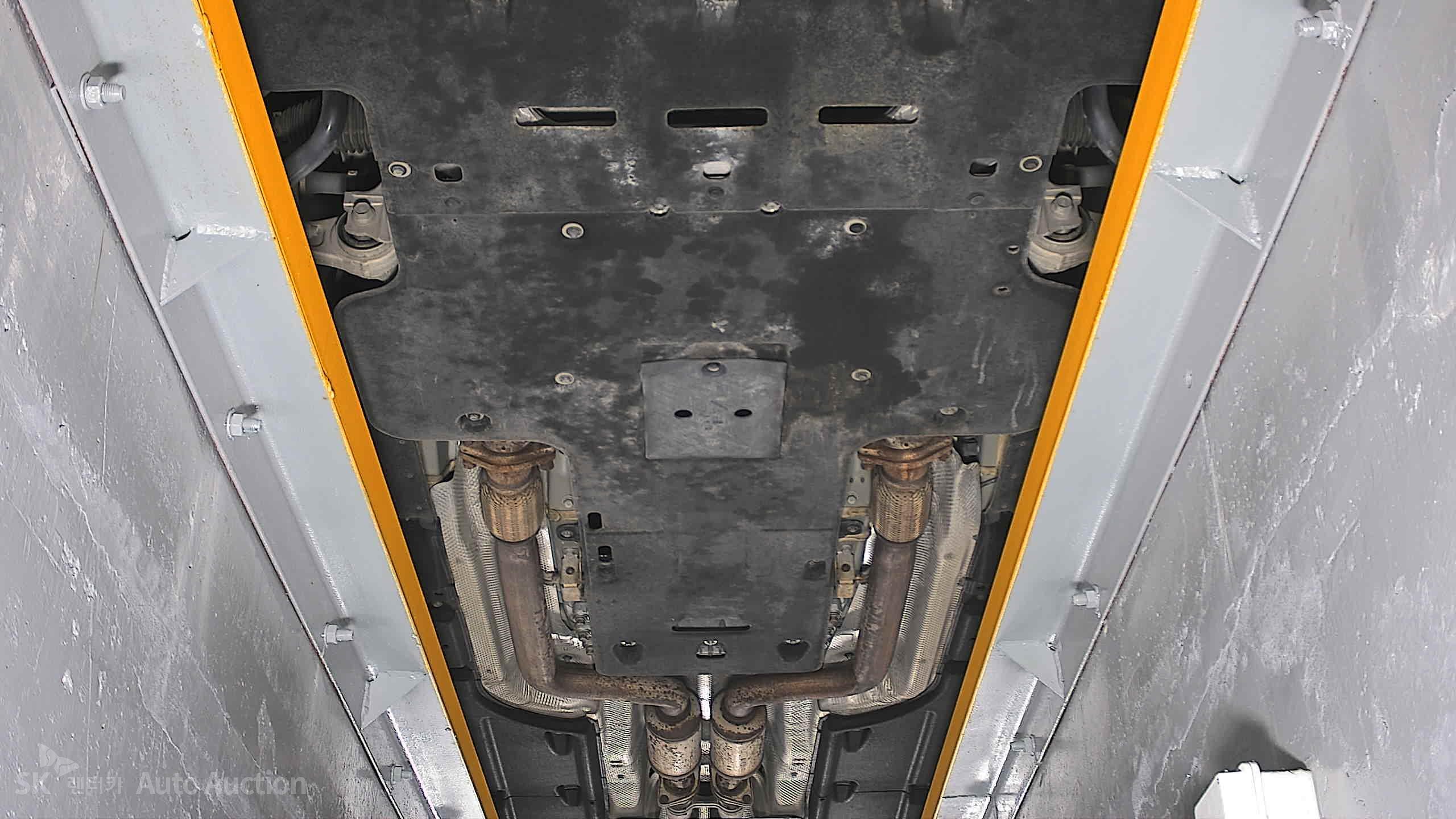 2022 - genesis g90