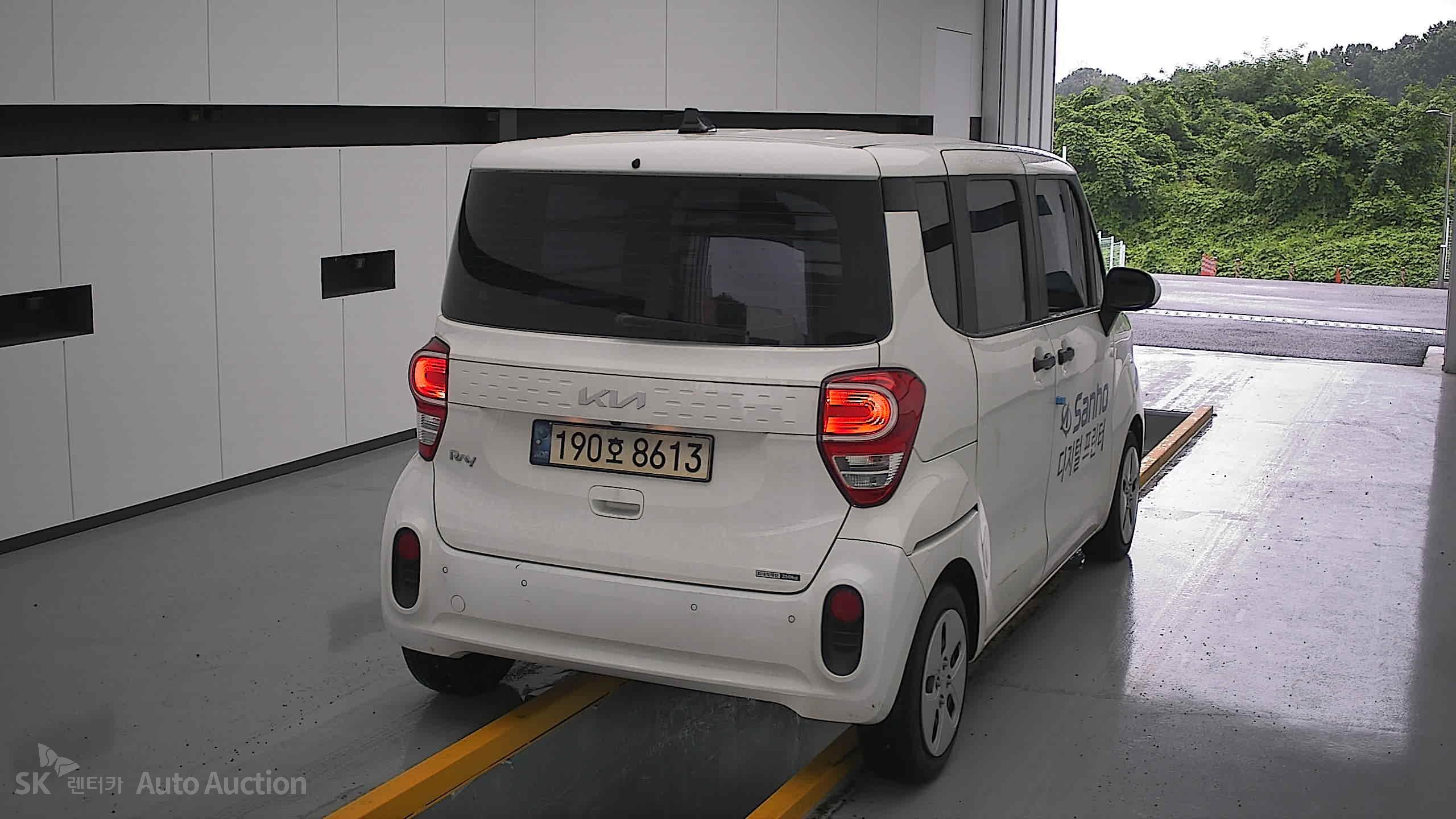 2022 - kia ray
