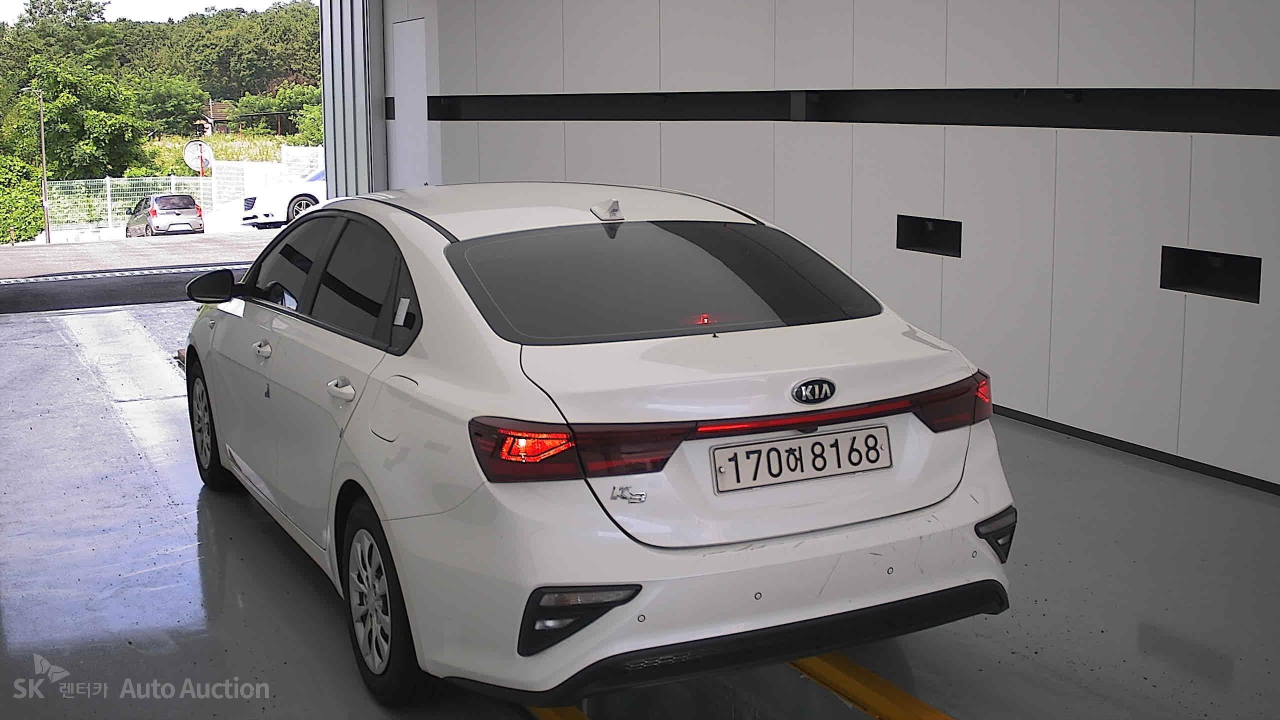 2021 - kia k3