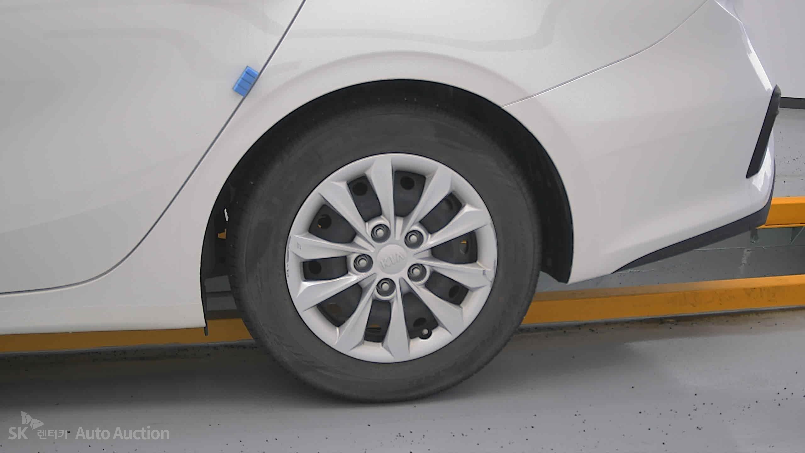 2021 - kia k3