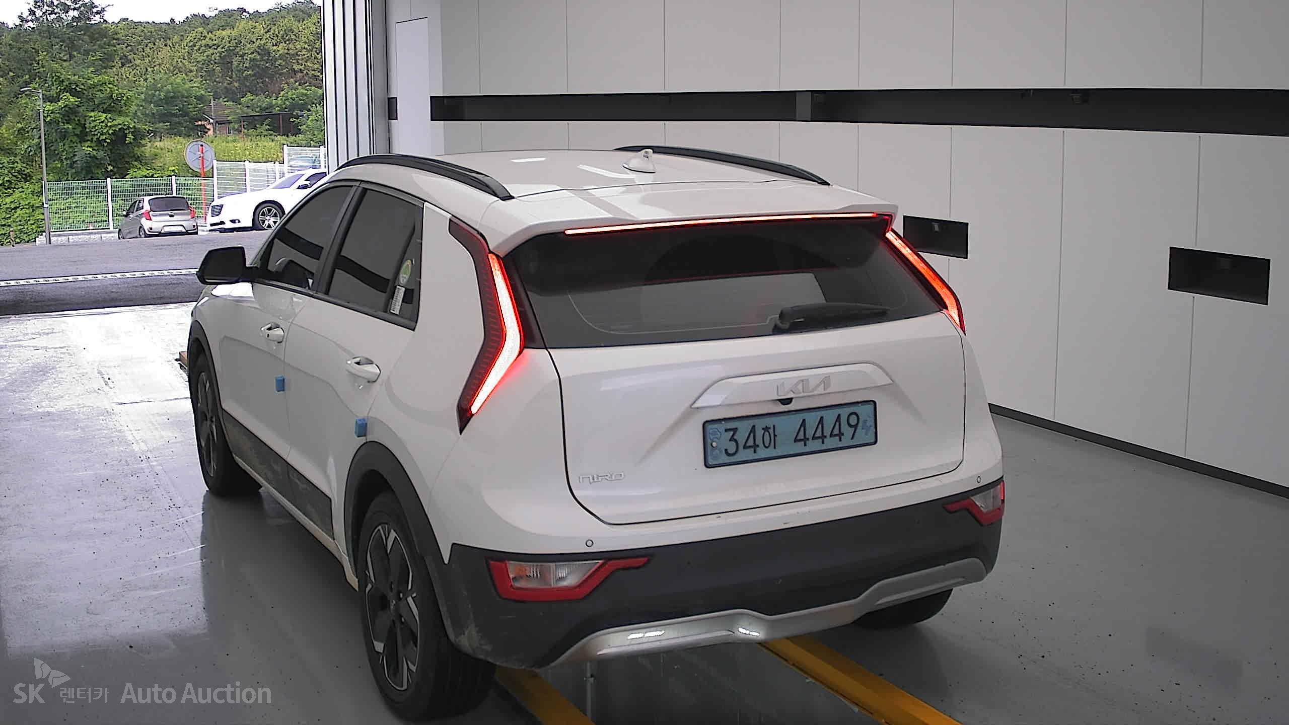 2024 - kia niro ev