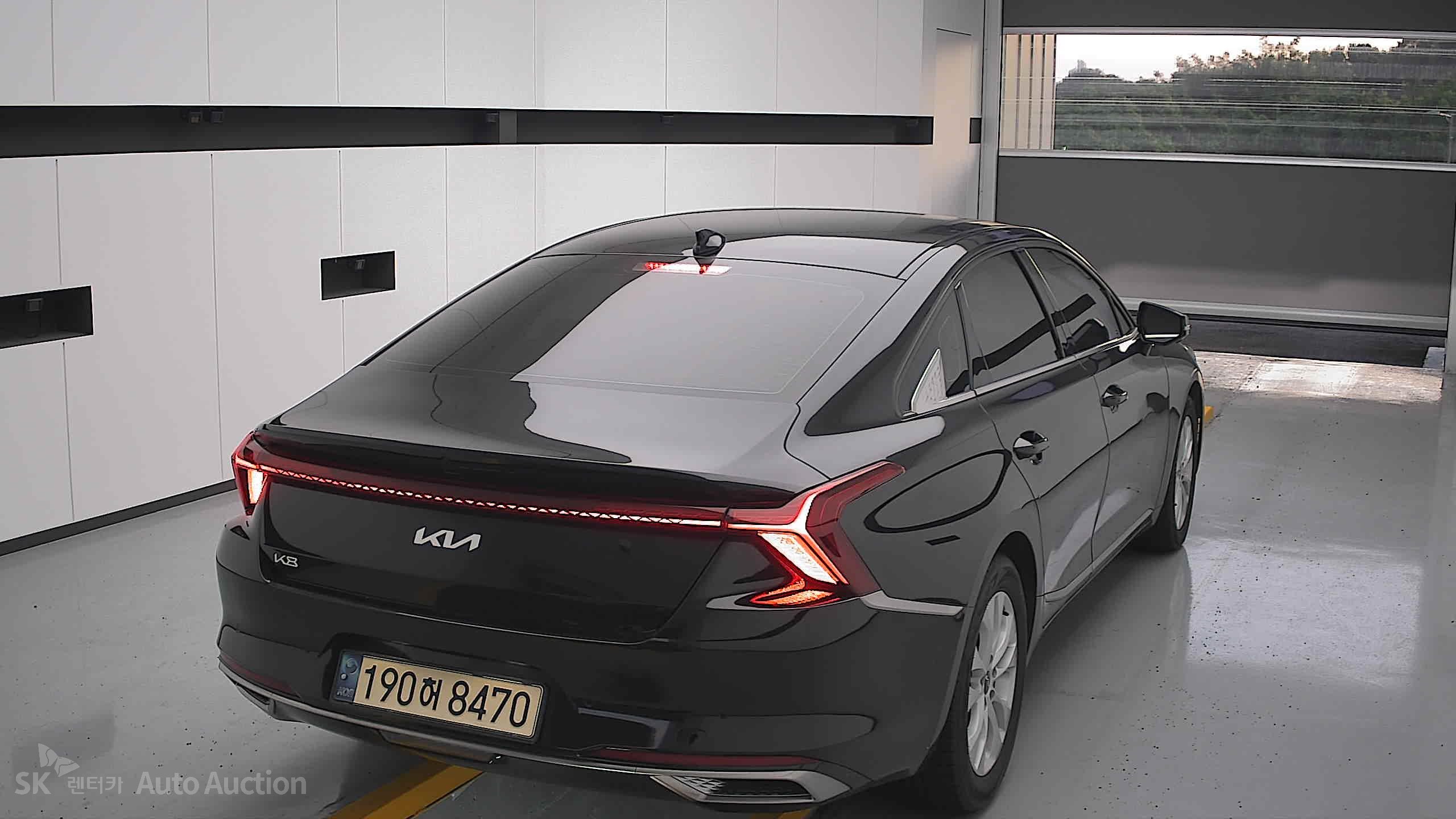 2022 - kia k8