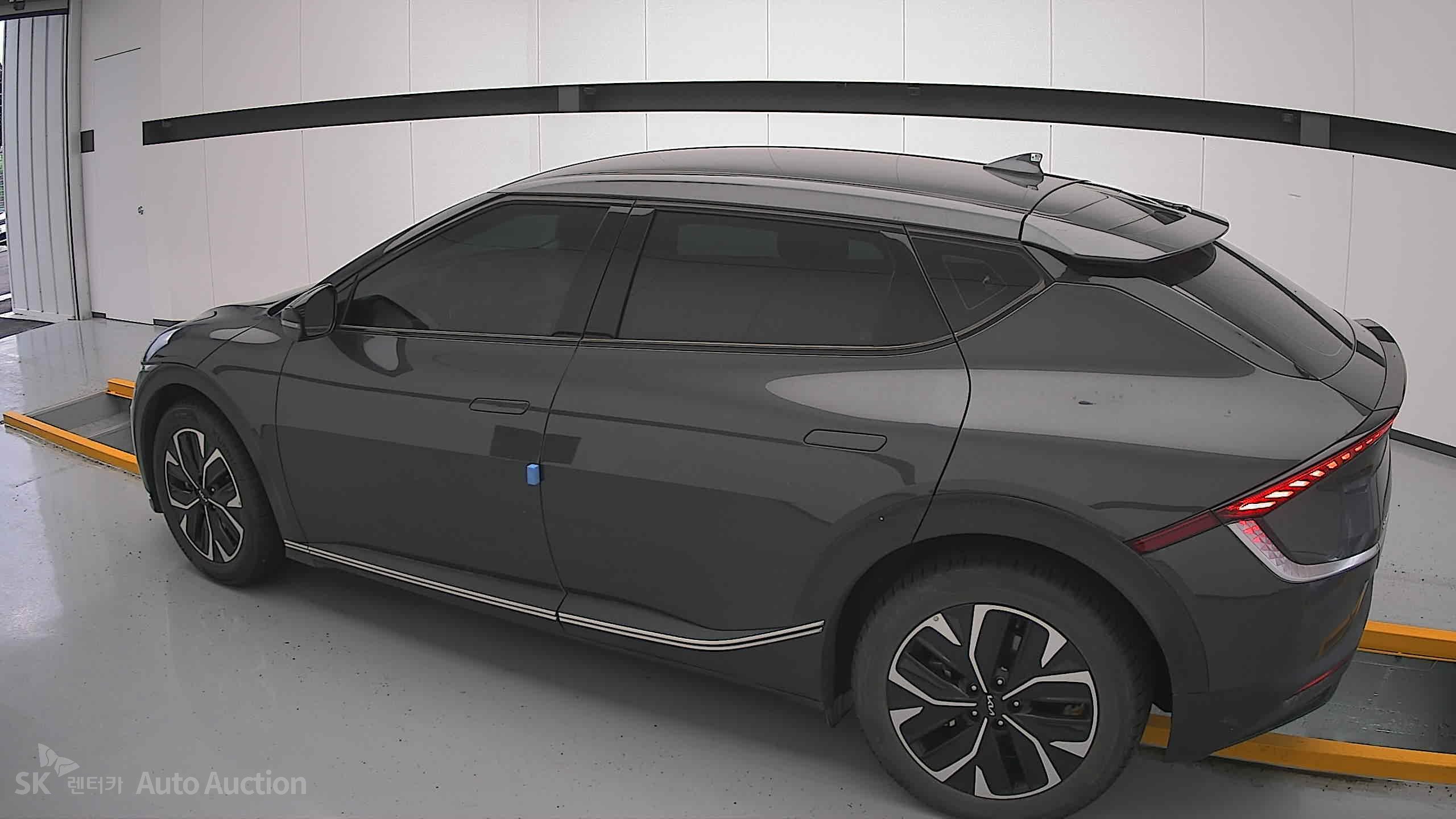 2022 - kia ev6