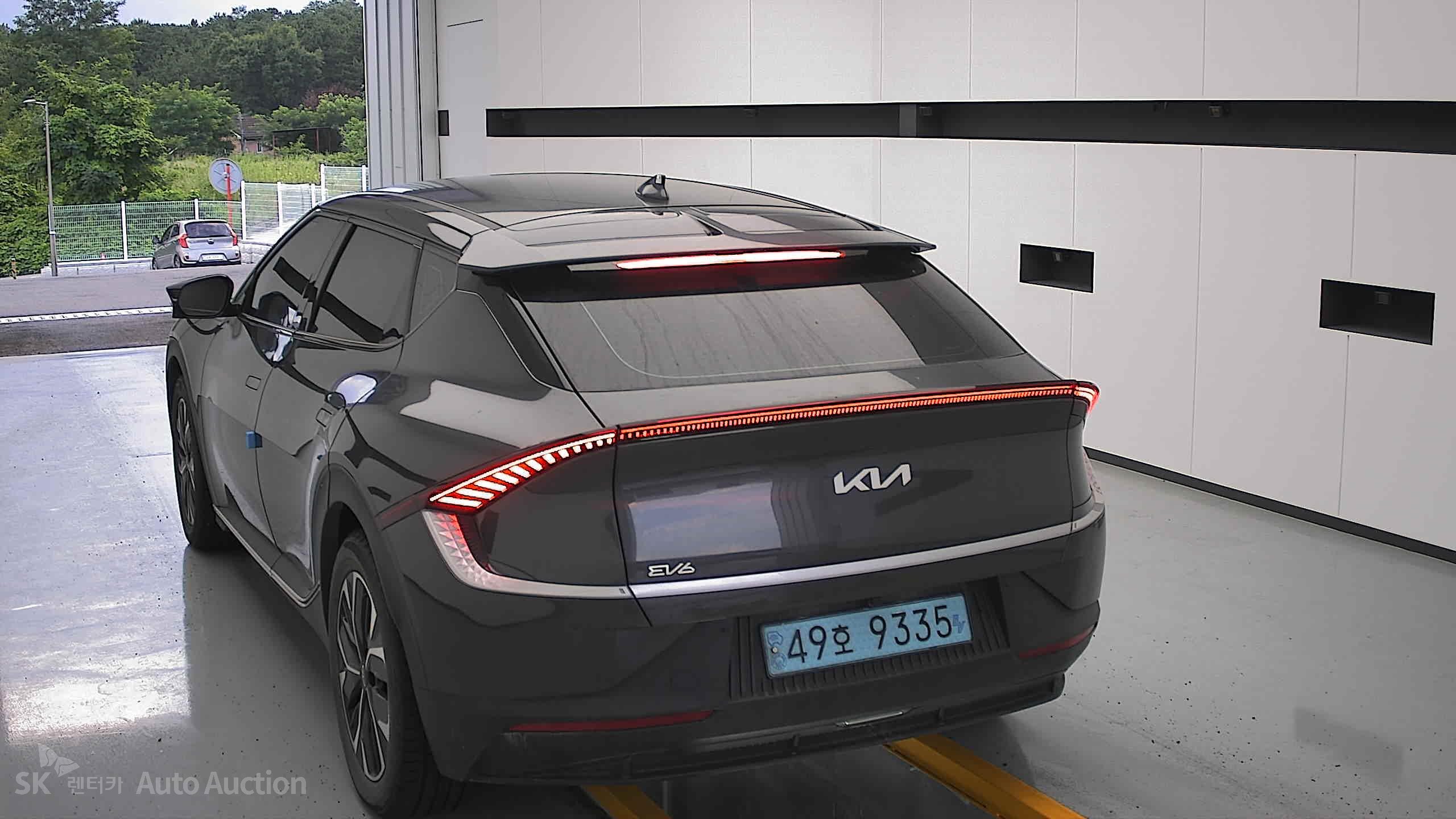 2022 - kia ev6