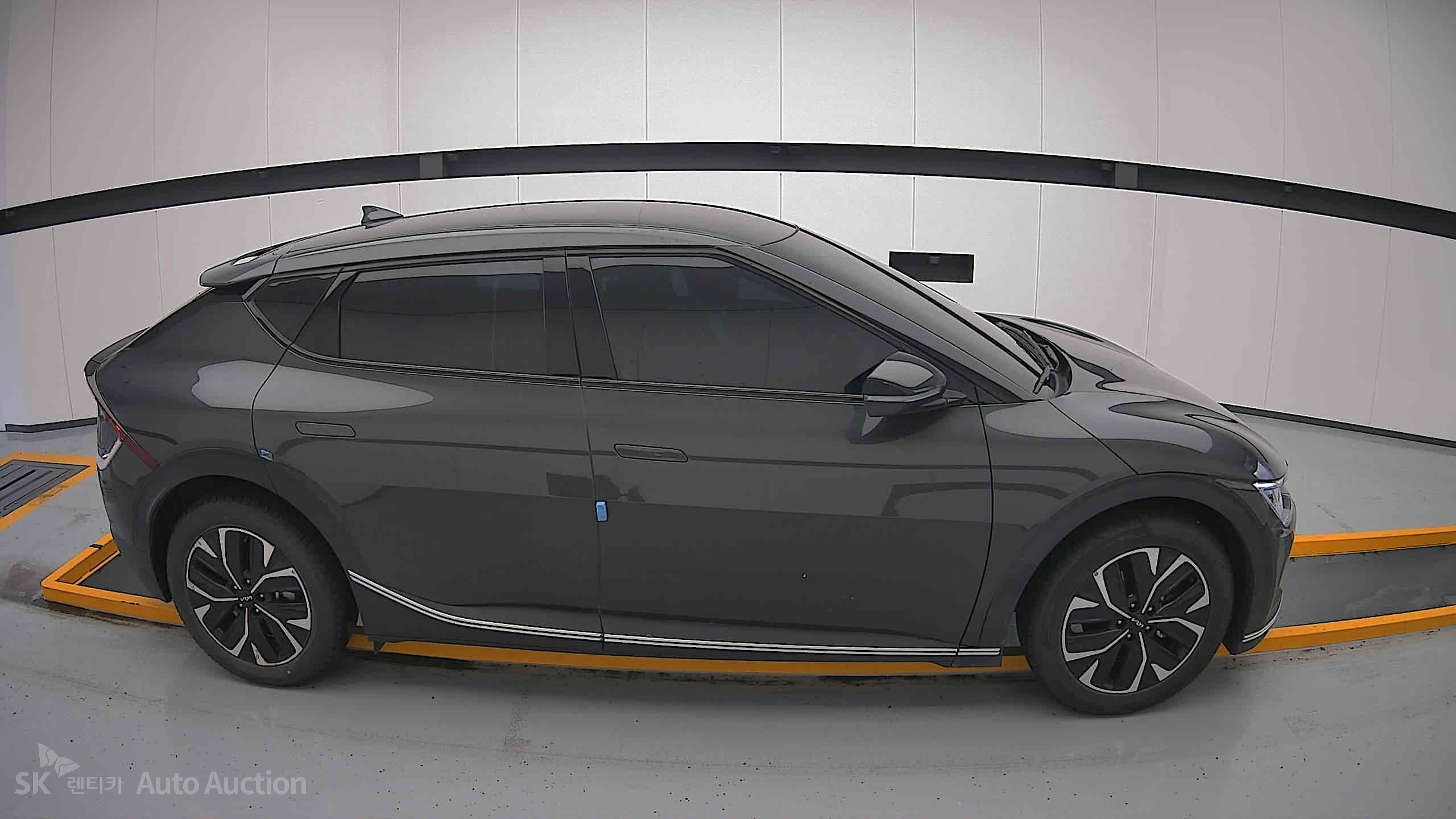 2022 - kia ev6