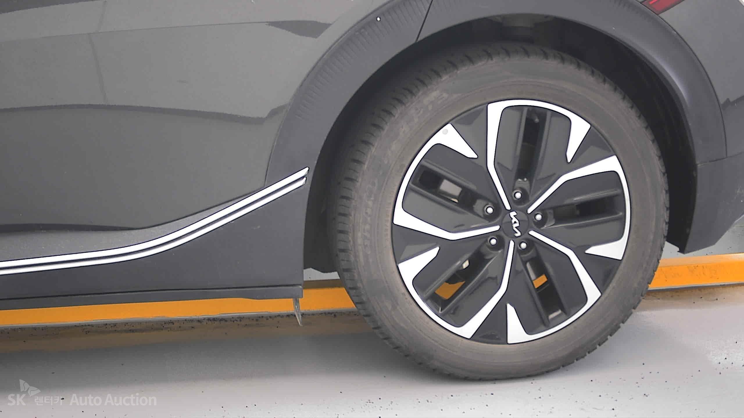 2022 - kia ev6