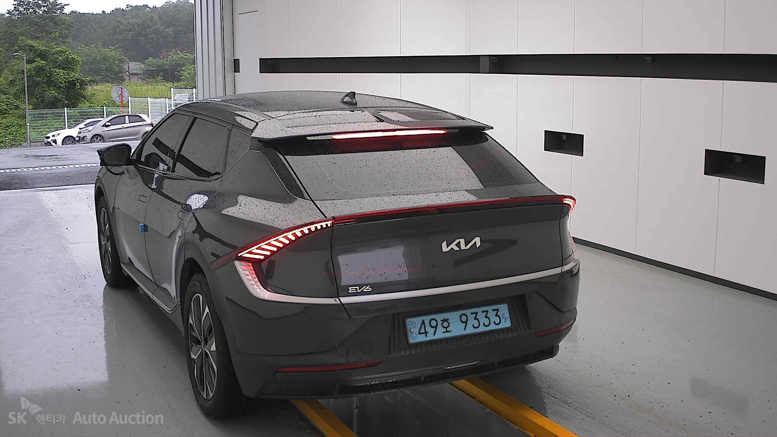 2022 - kia ev6