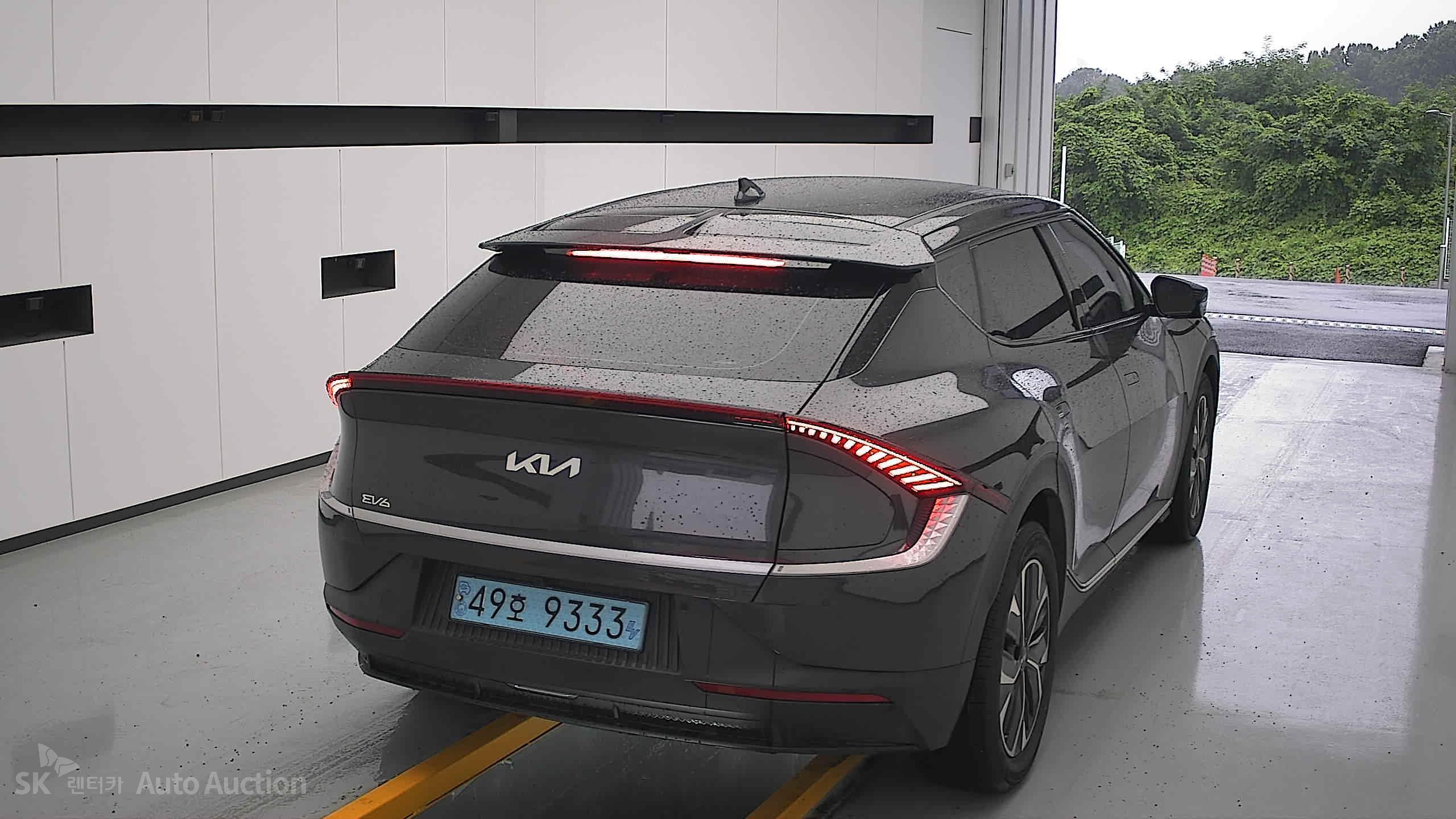 2022 - kia ev6