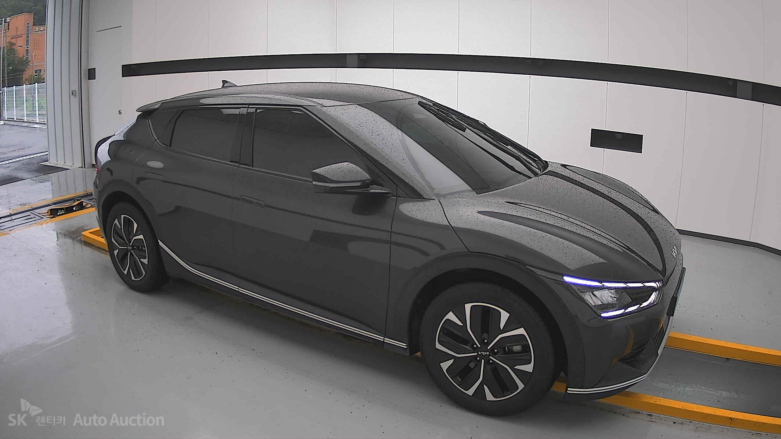 2022 - kia ev6