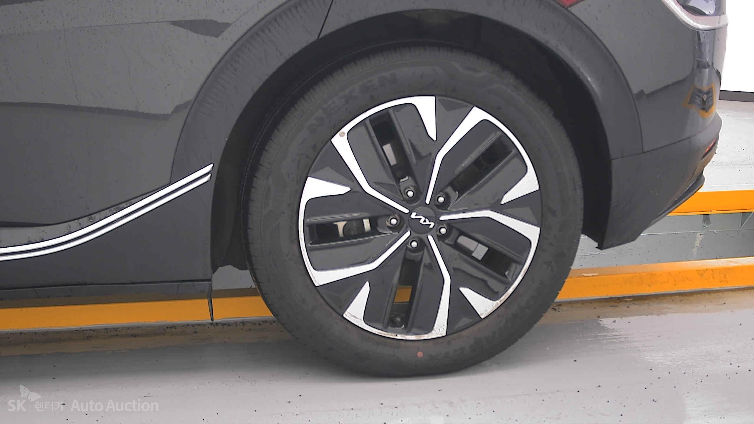 2022 - kia ev6