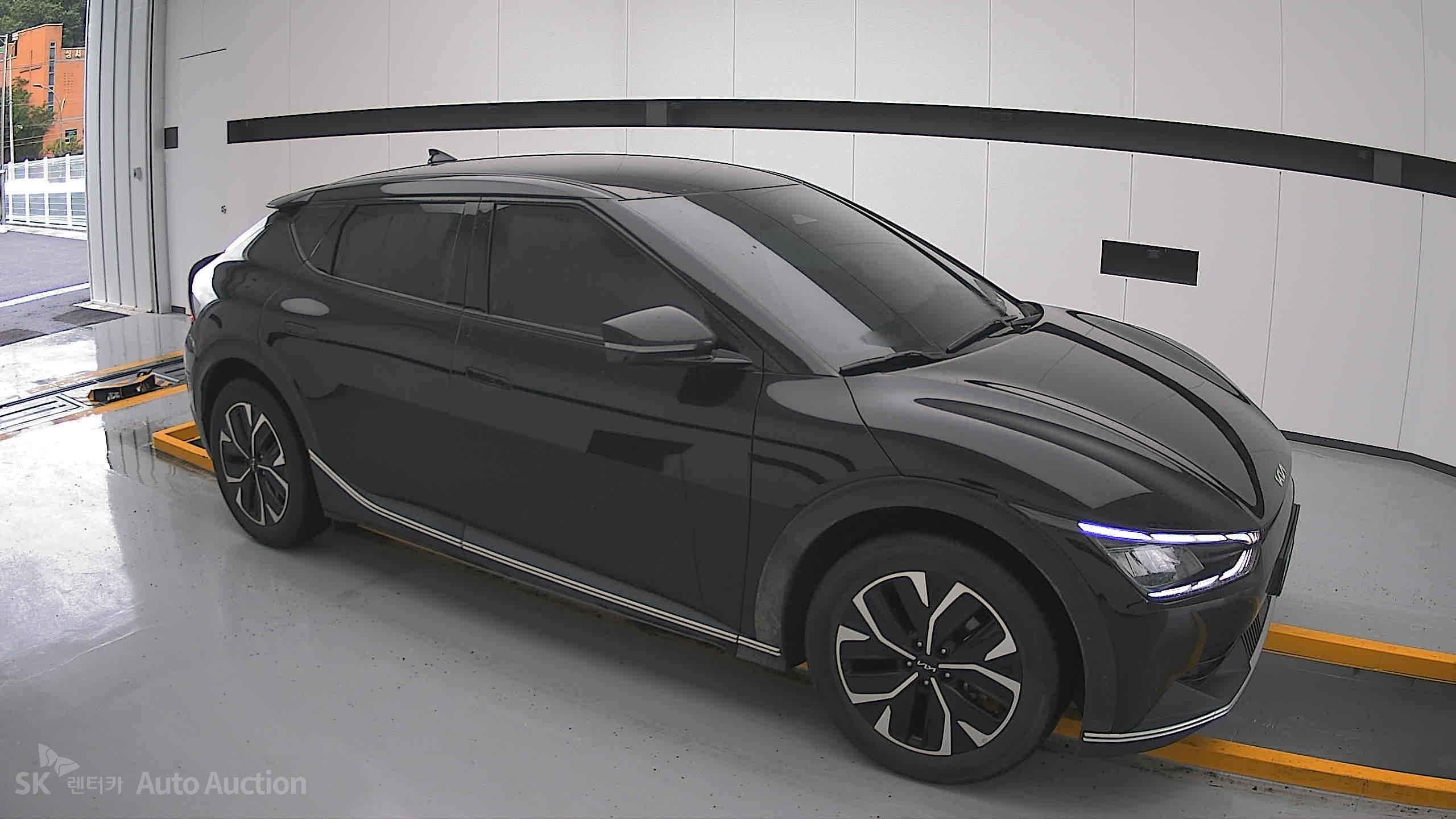 2022 - kia ev6