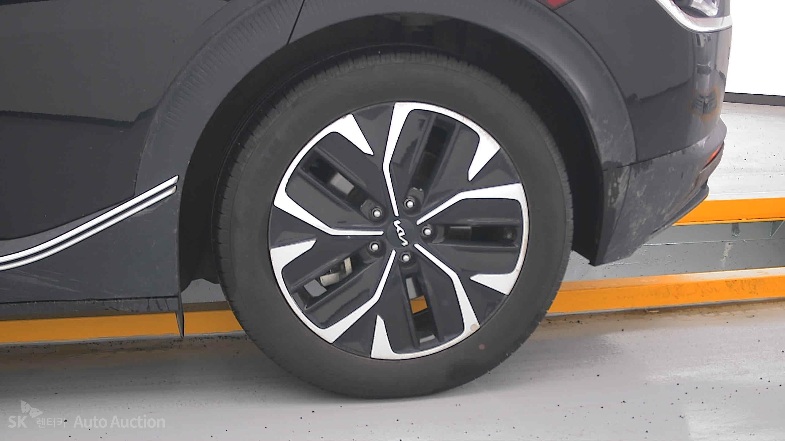 2022 - kia ev6