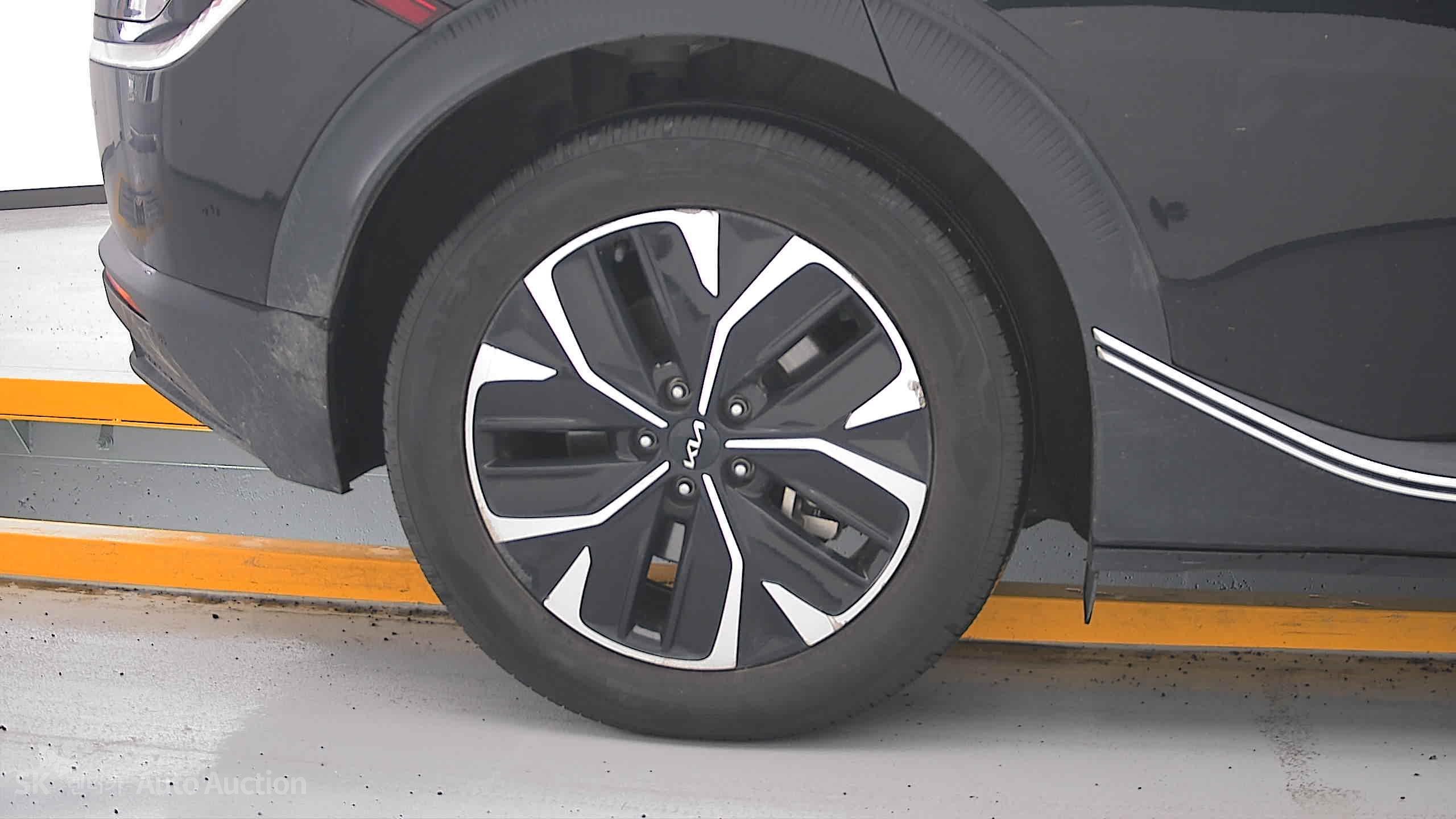 2022 - kia ev6