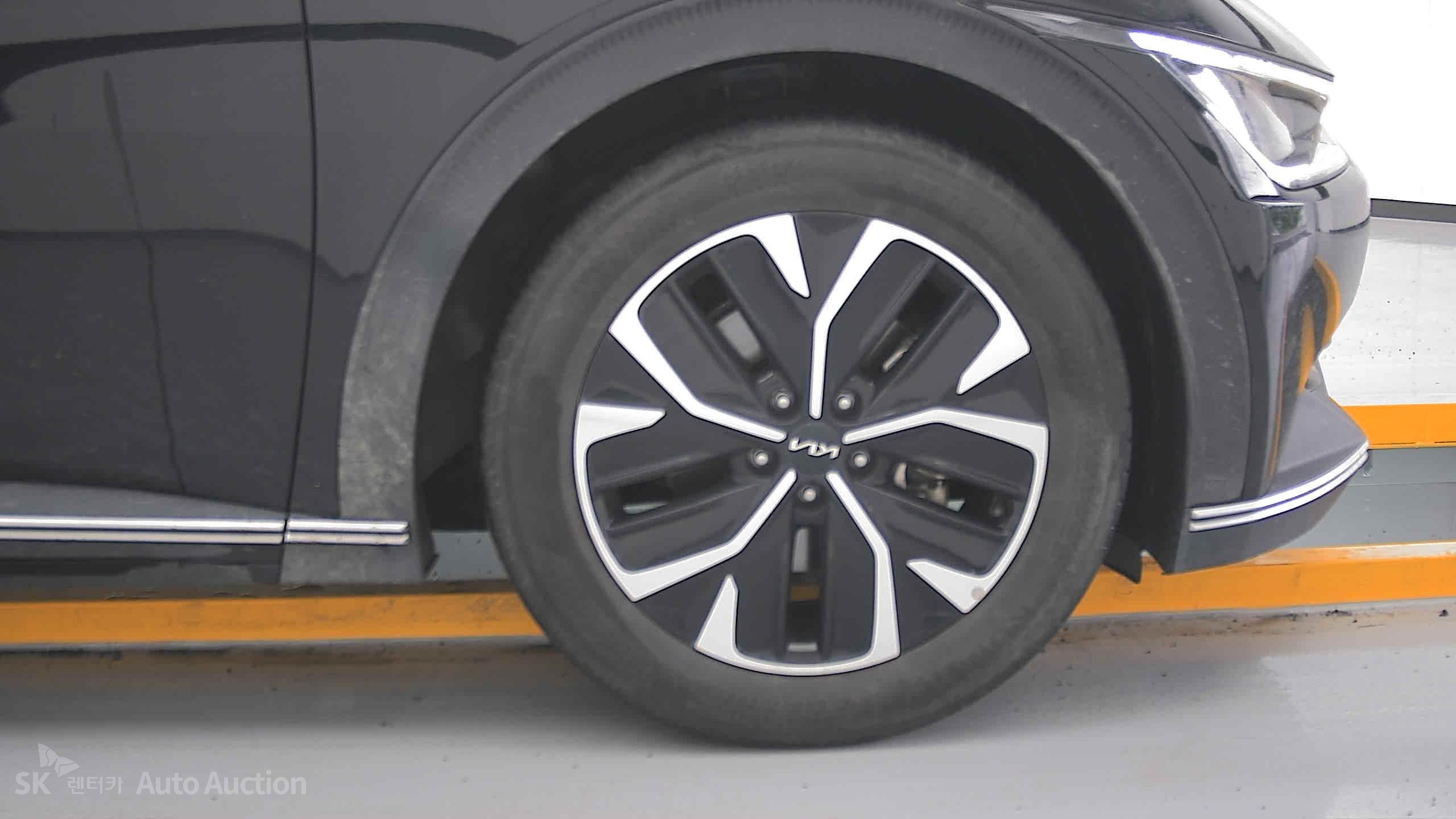 2022 - kia ev6