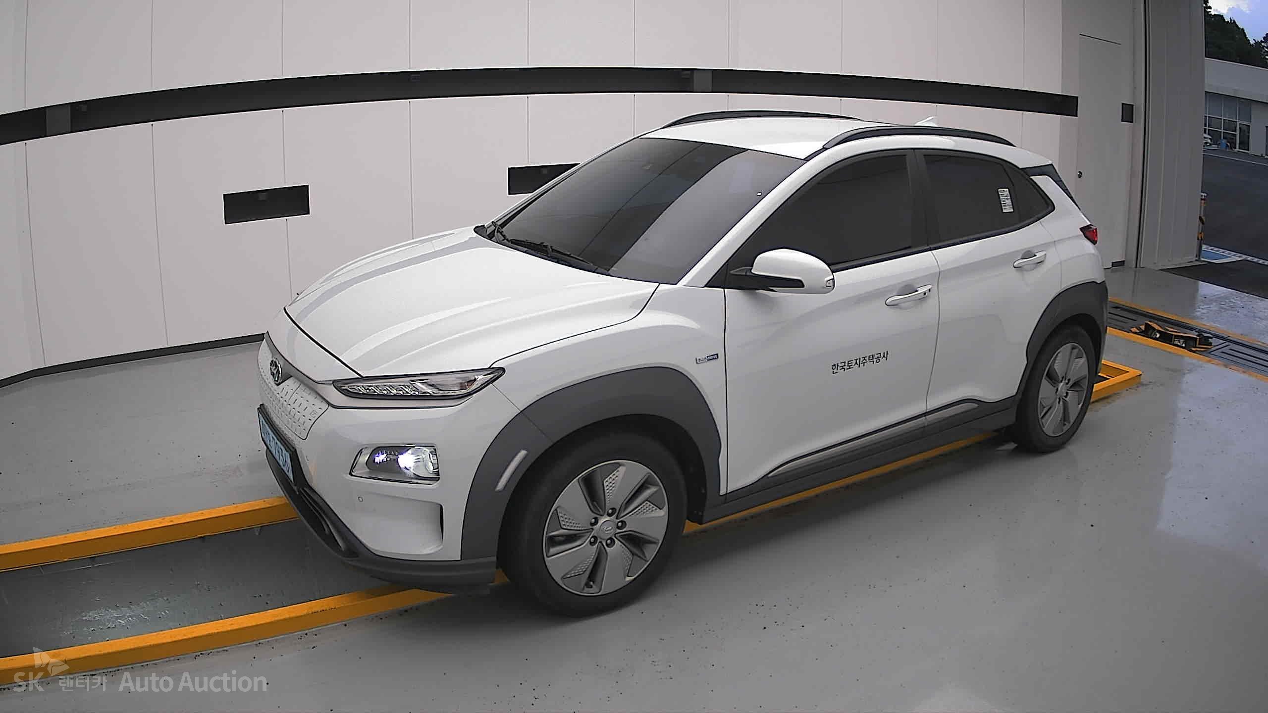 2020 - hyundai kona