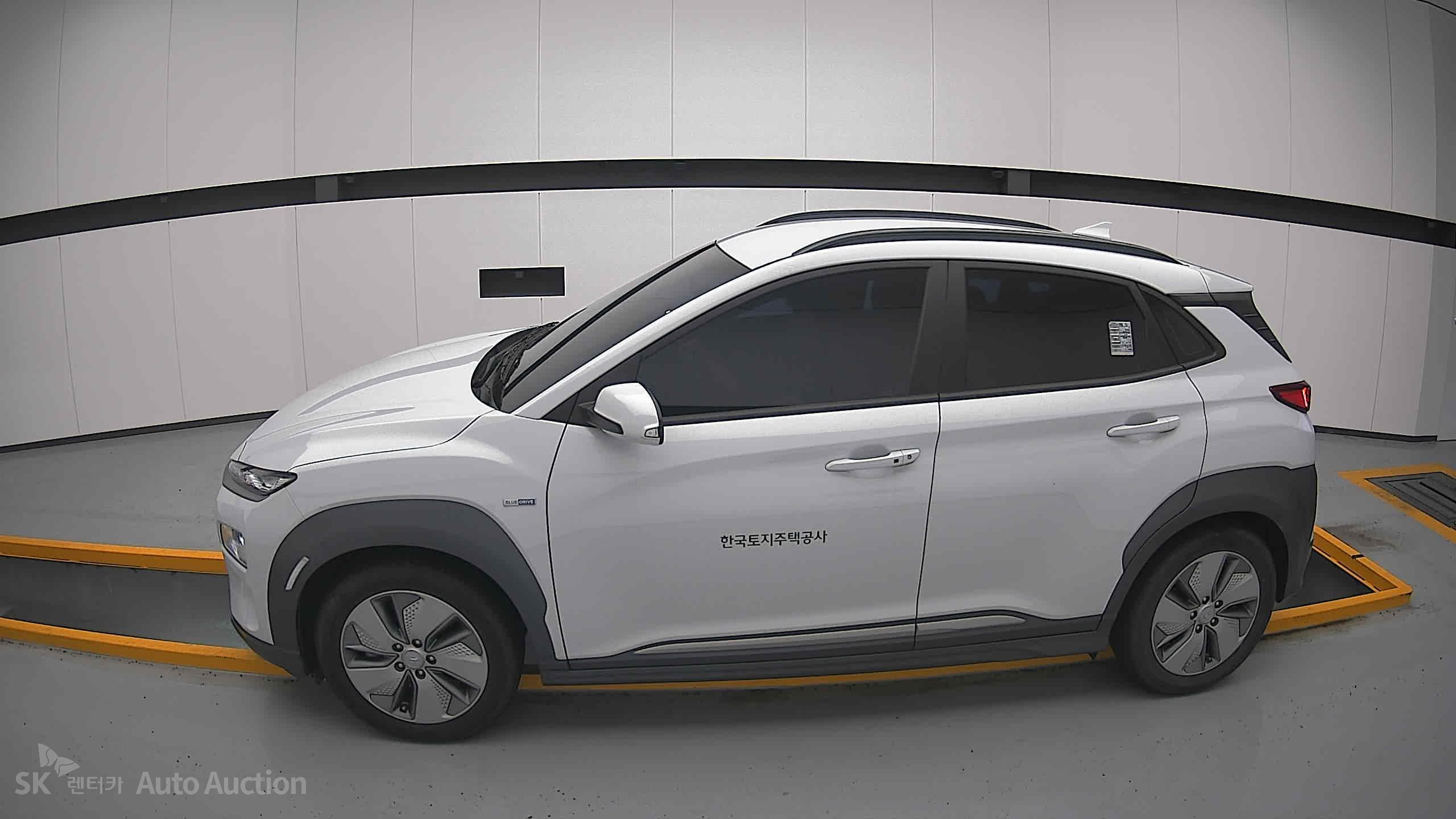 2020 - hyundai kona