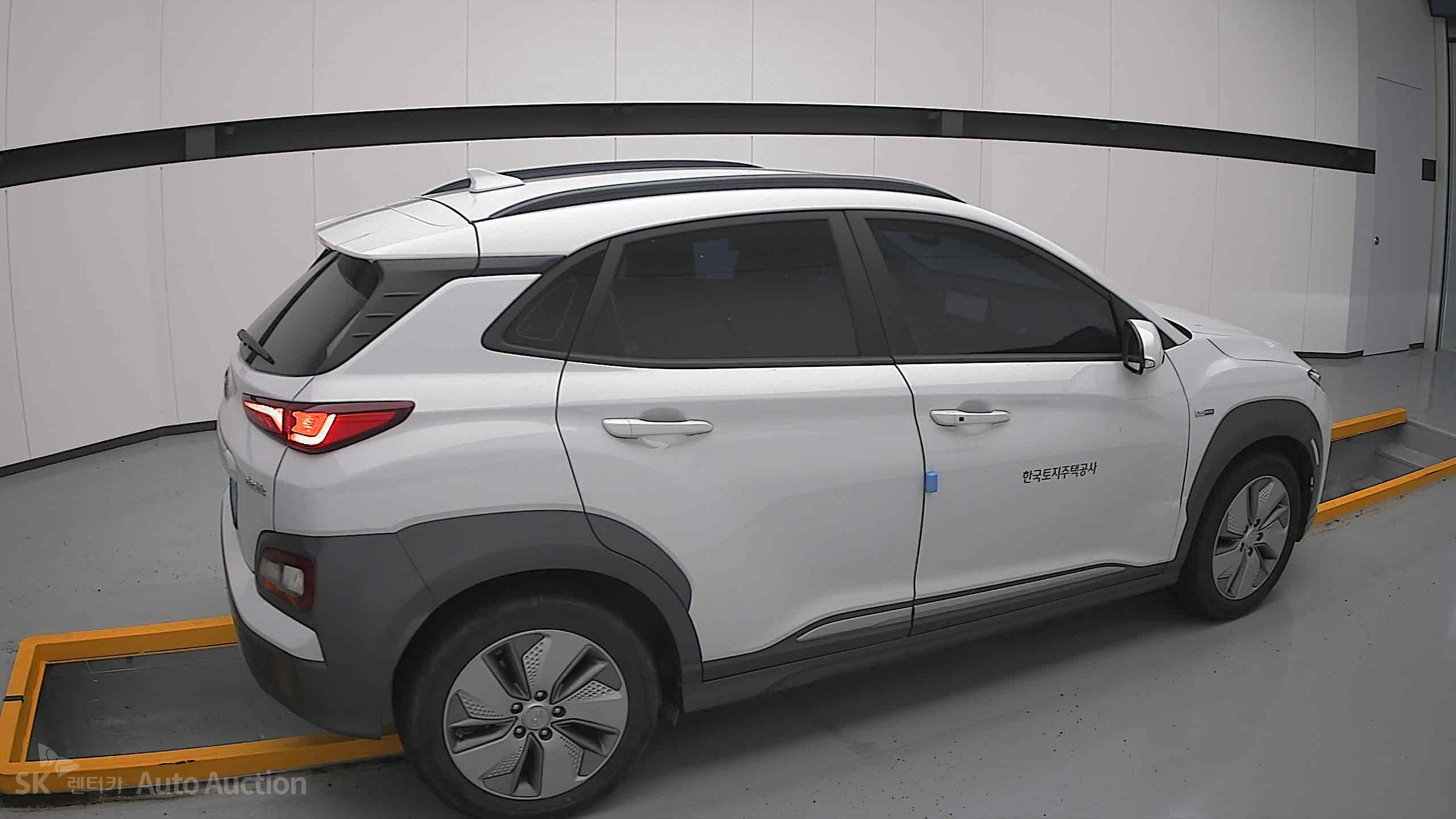 2020 - hyundai kona
