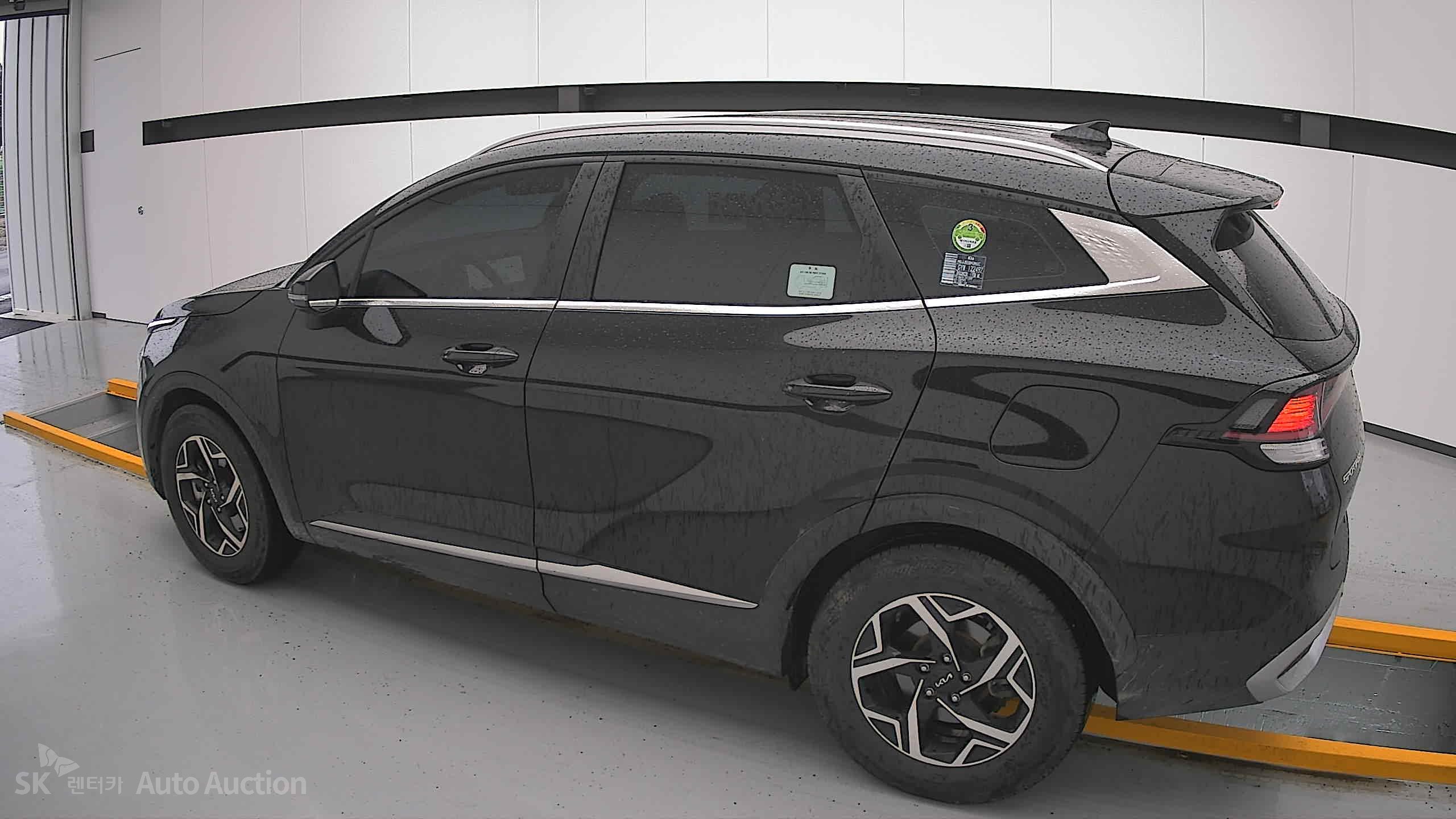 2023 - kia sportage