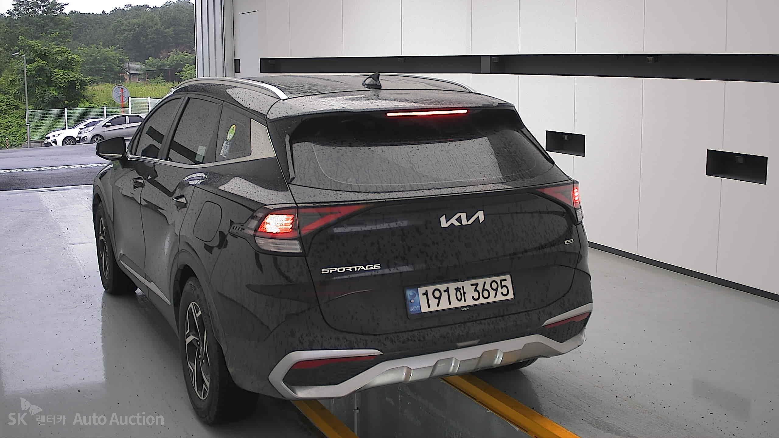 2023 - kia sportage