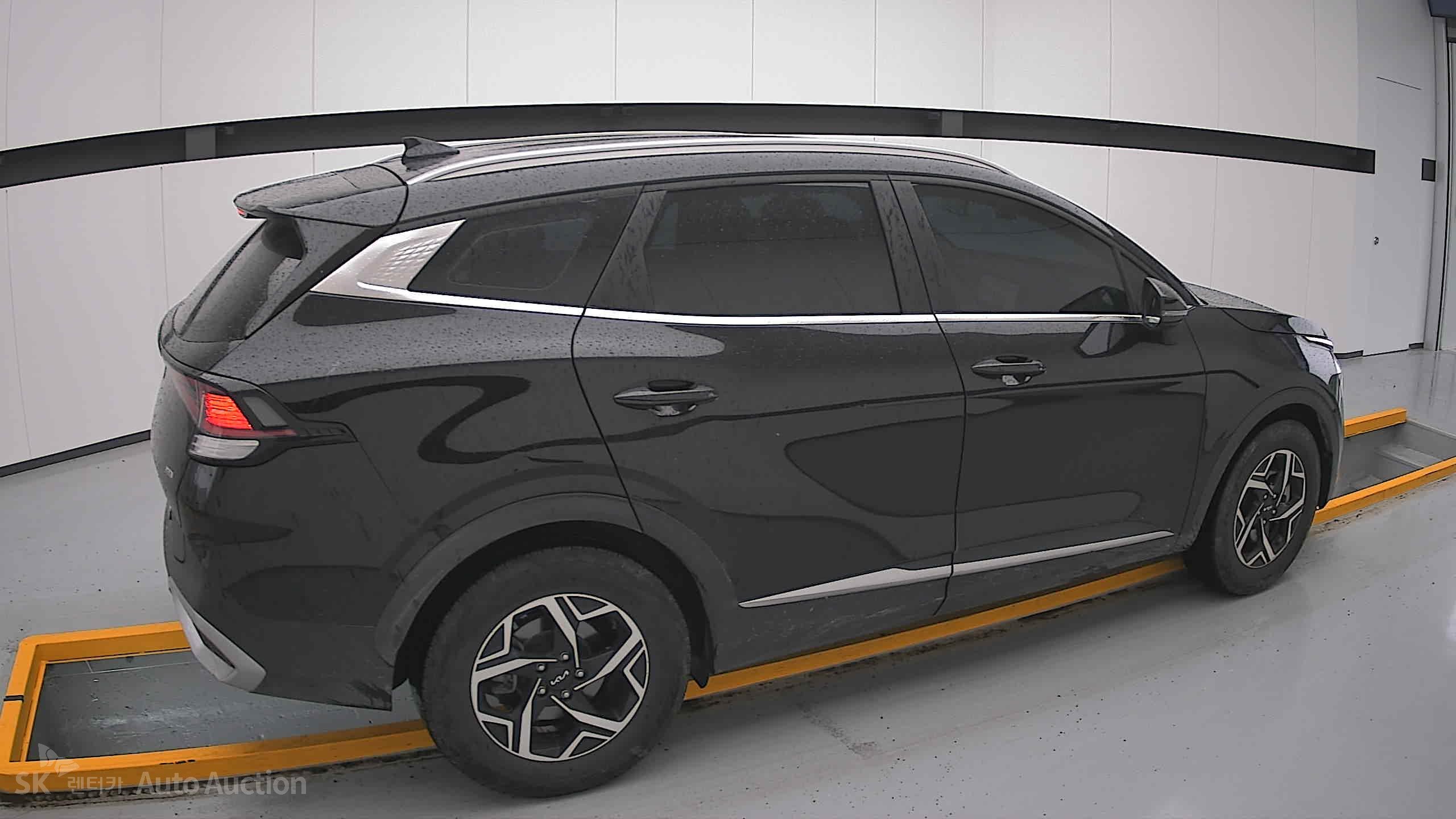 2023 - kia sportage