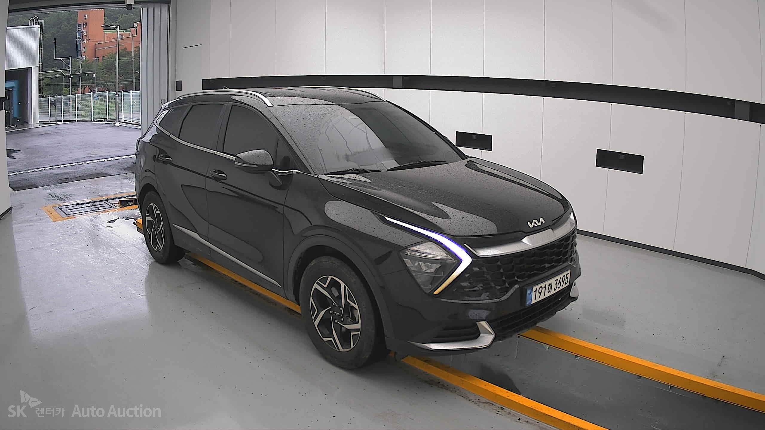 2023 - kia sportage