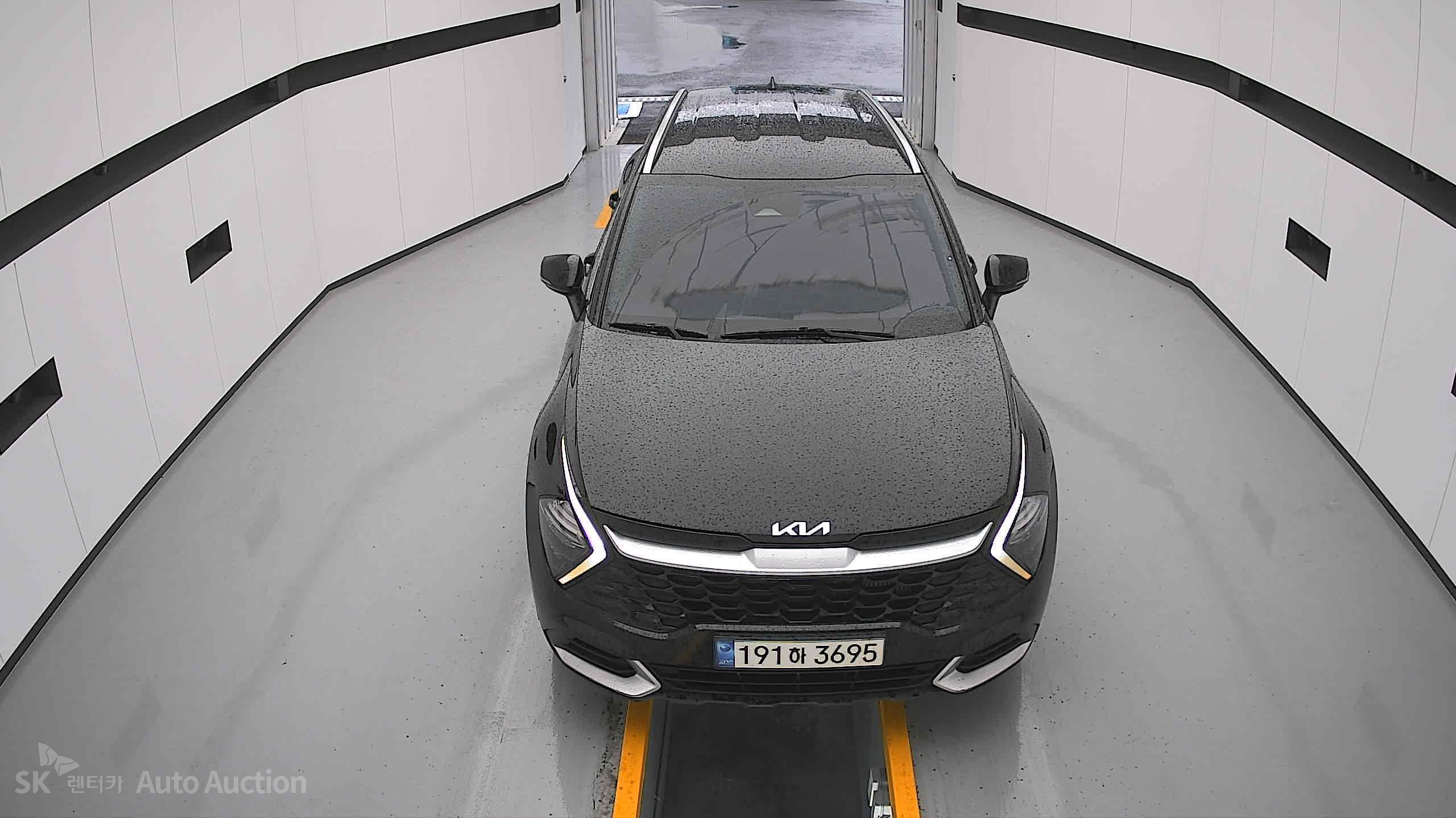 2023 - kia sportage