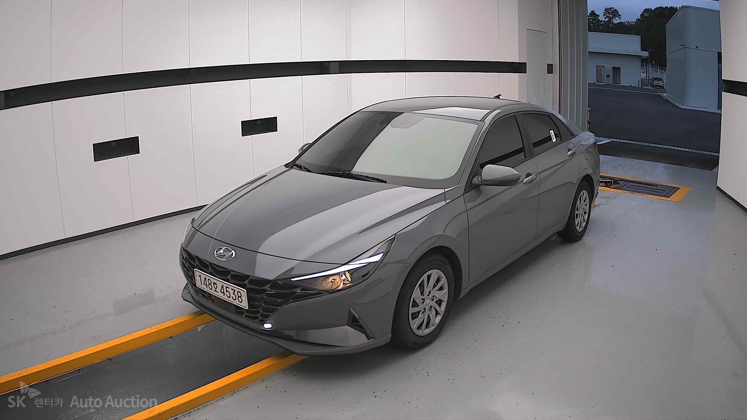 2021 - hyundai avante