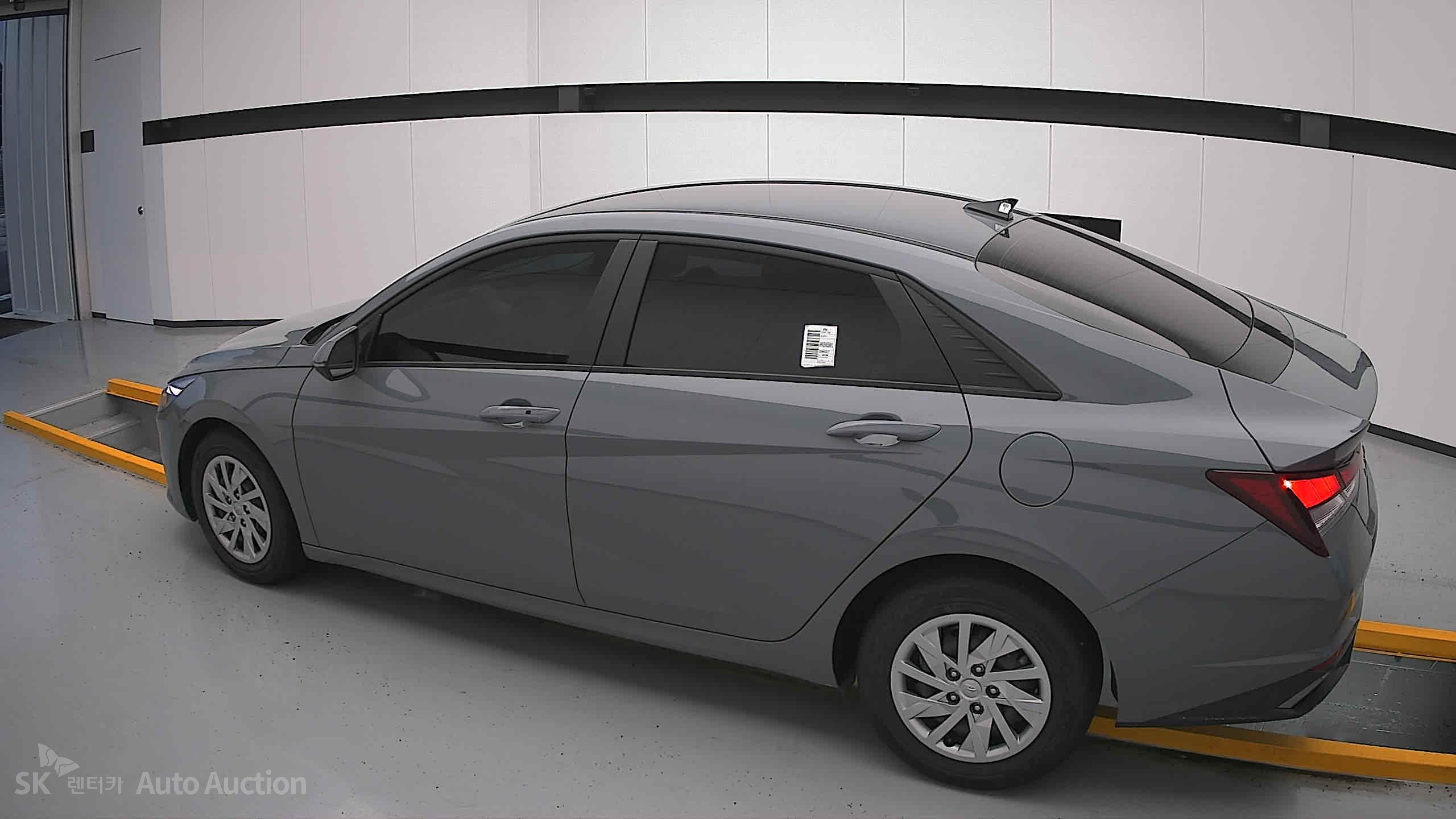 2021 - hyundai avante