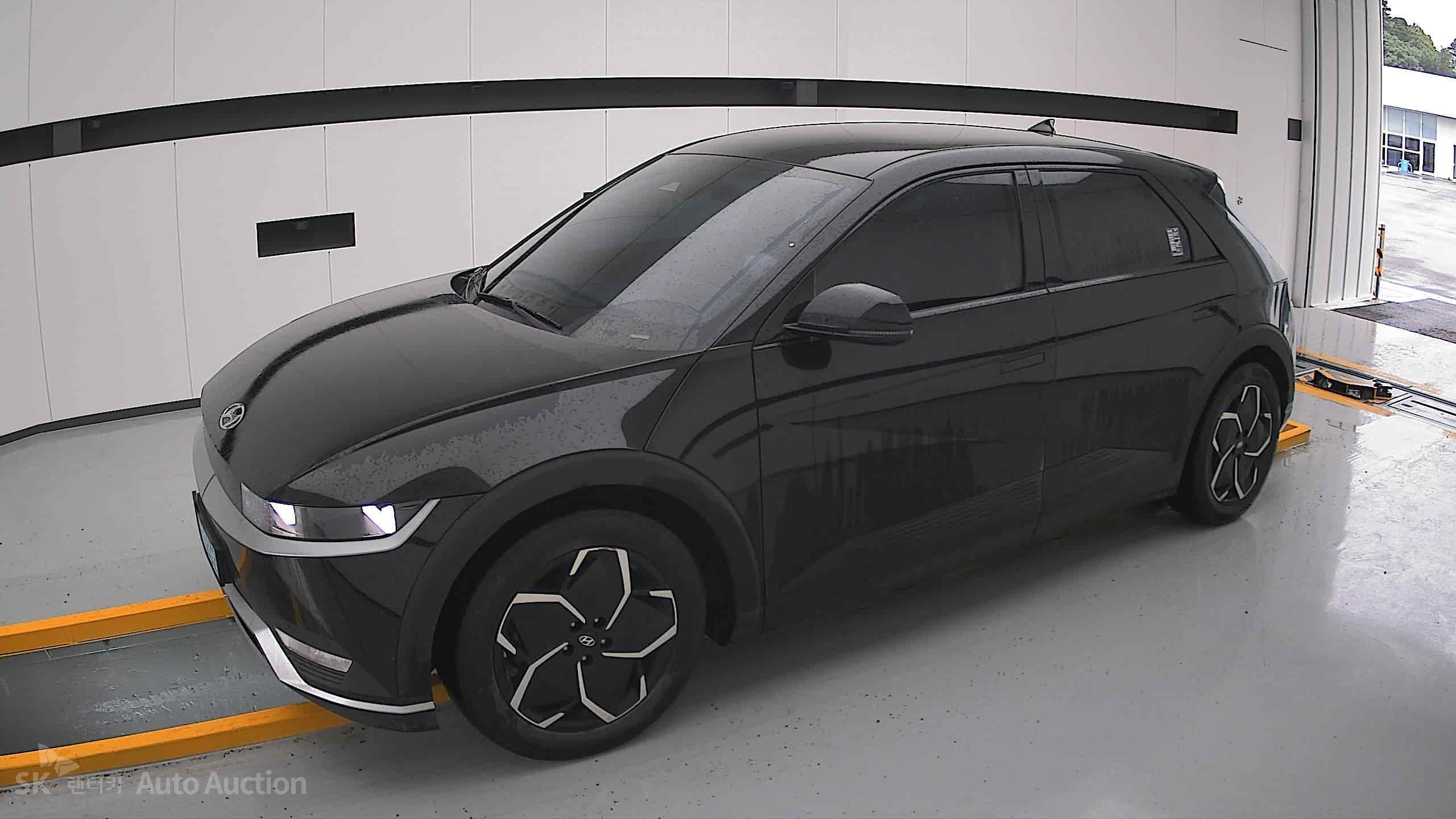 2022 - hyundai ioniq