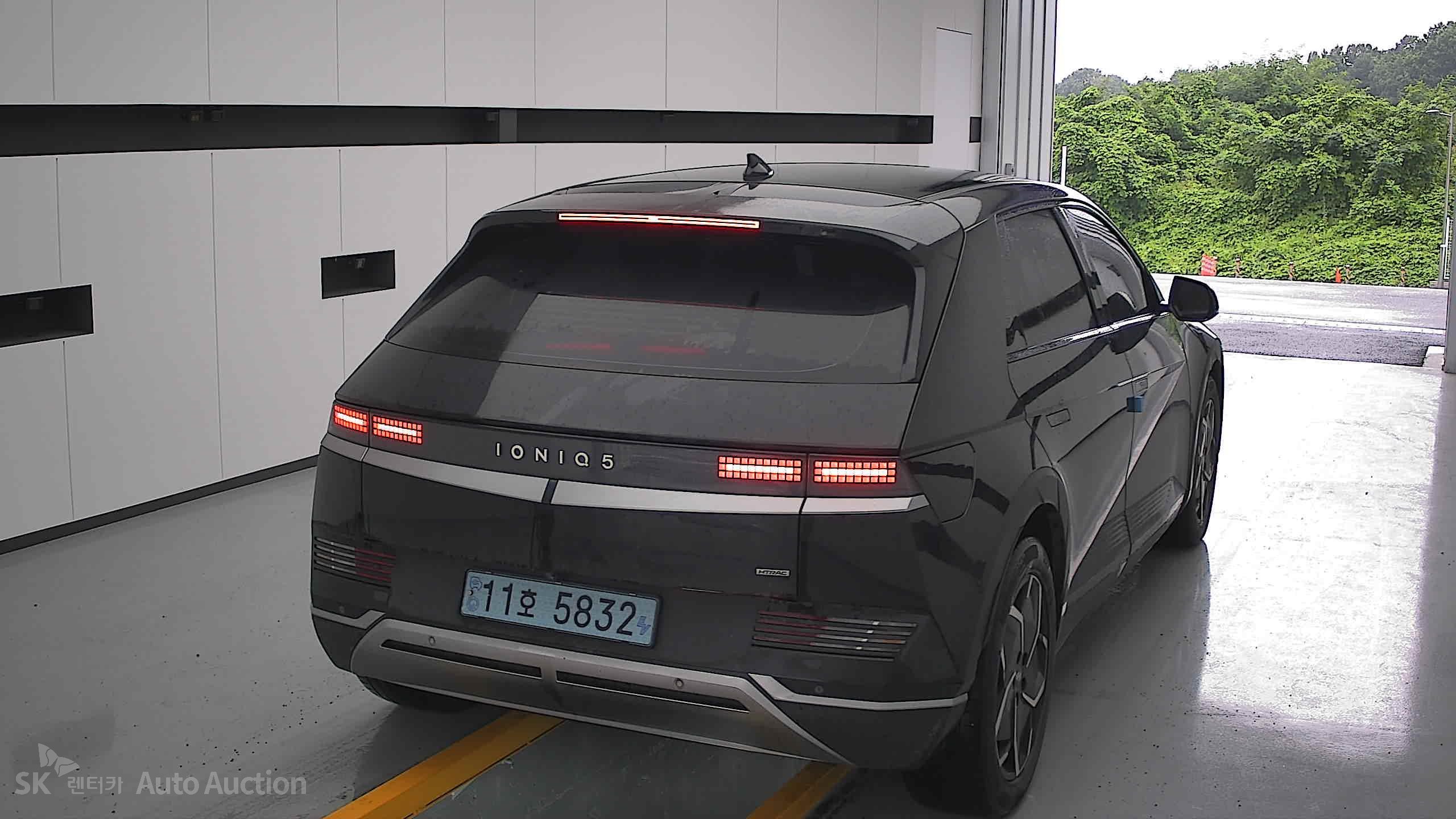 2022 - hyundai ioniq